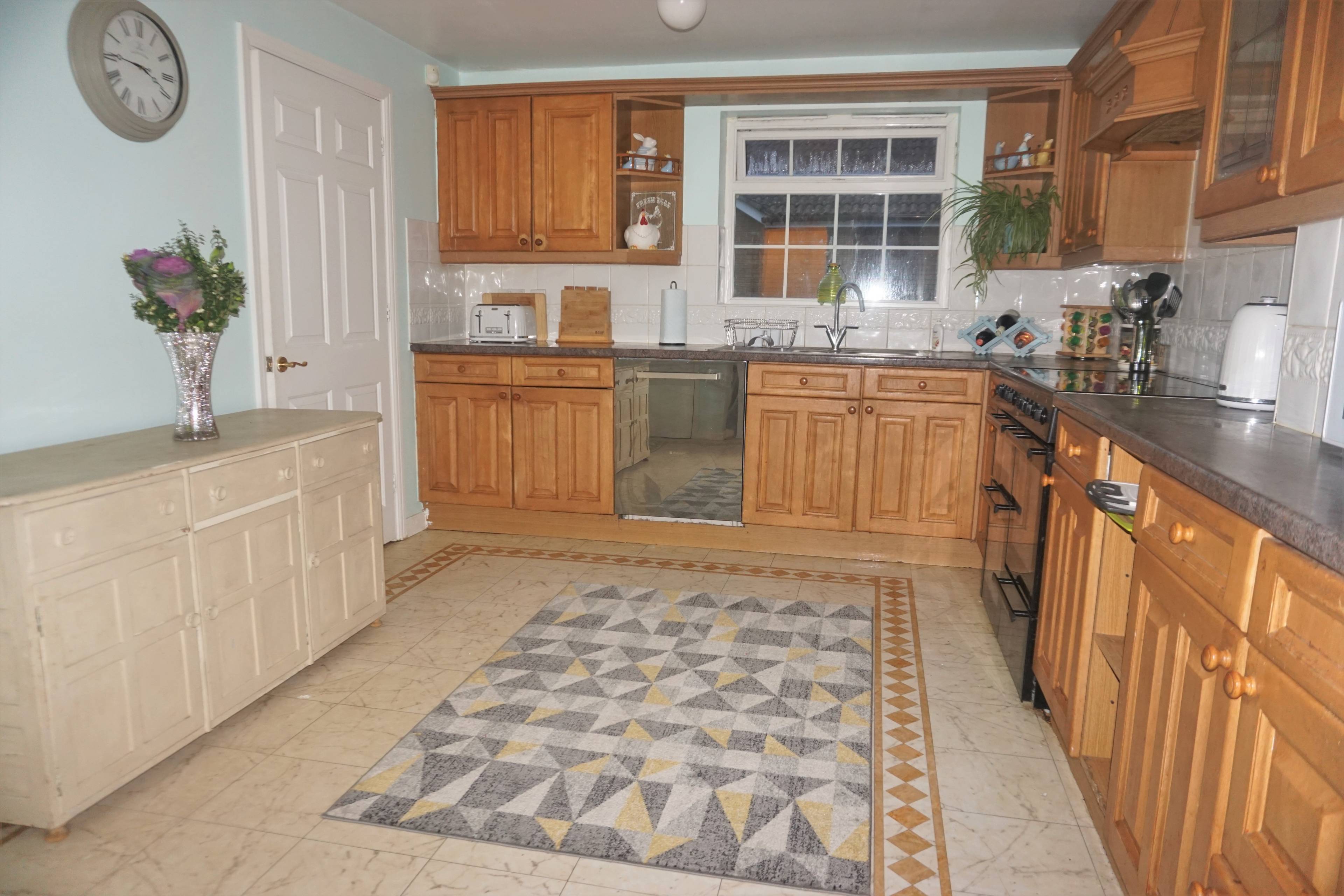 Kitchen/Breakfast