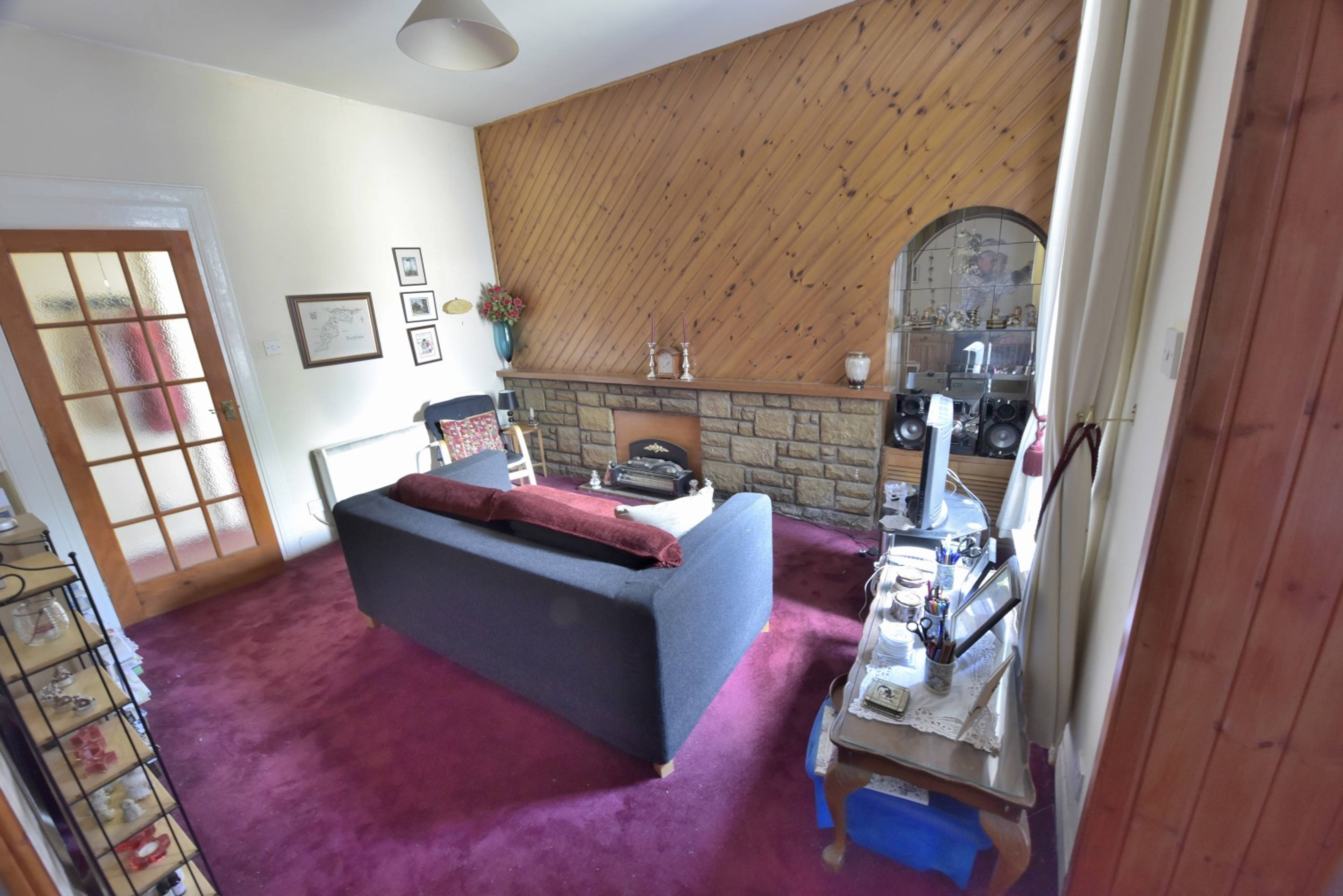 Lounge/Dining Room