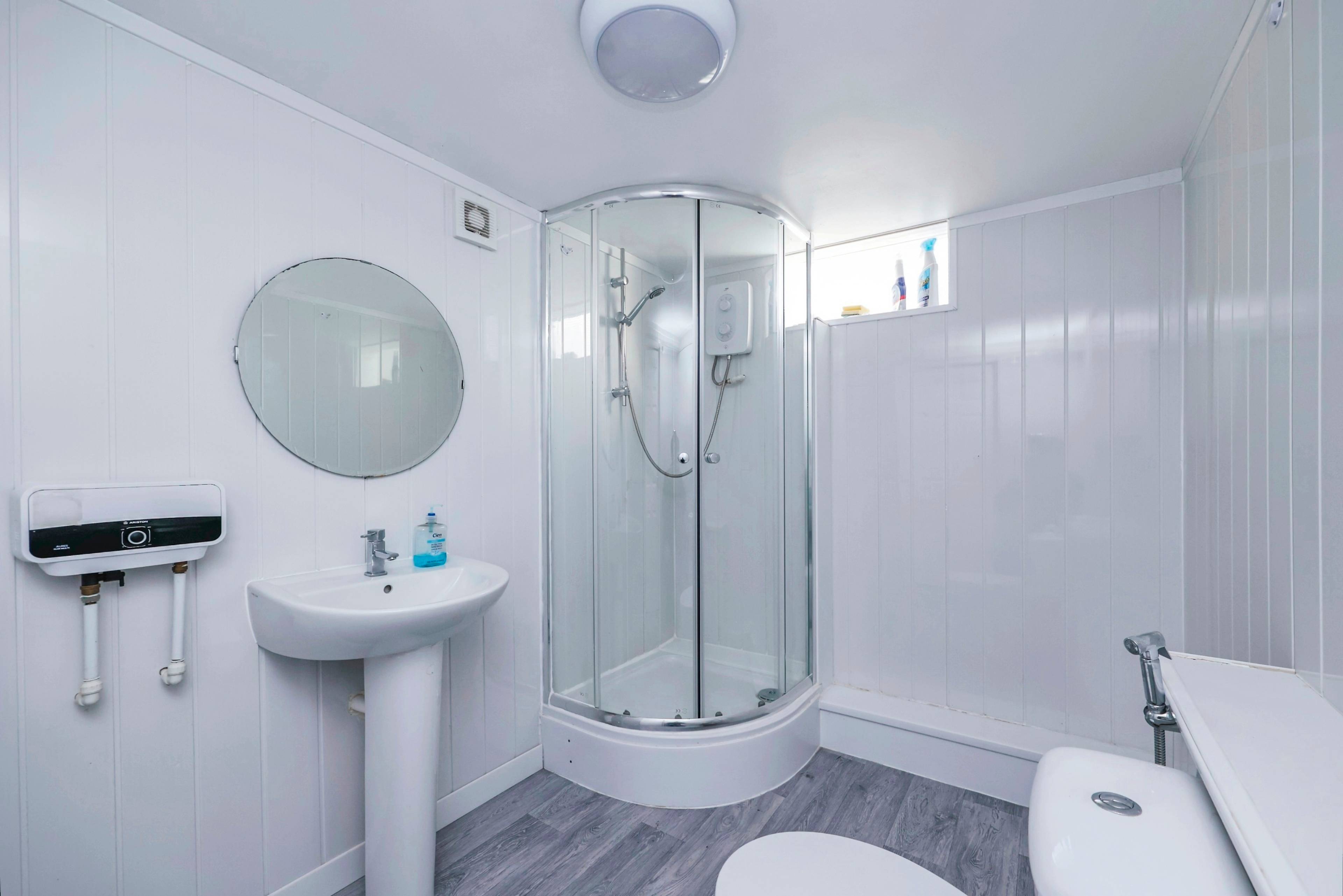 Annex En-Suite