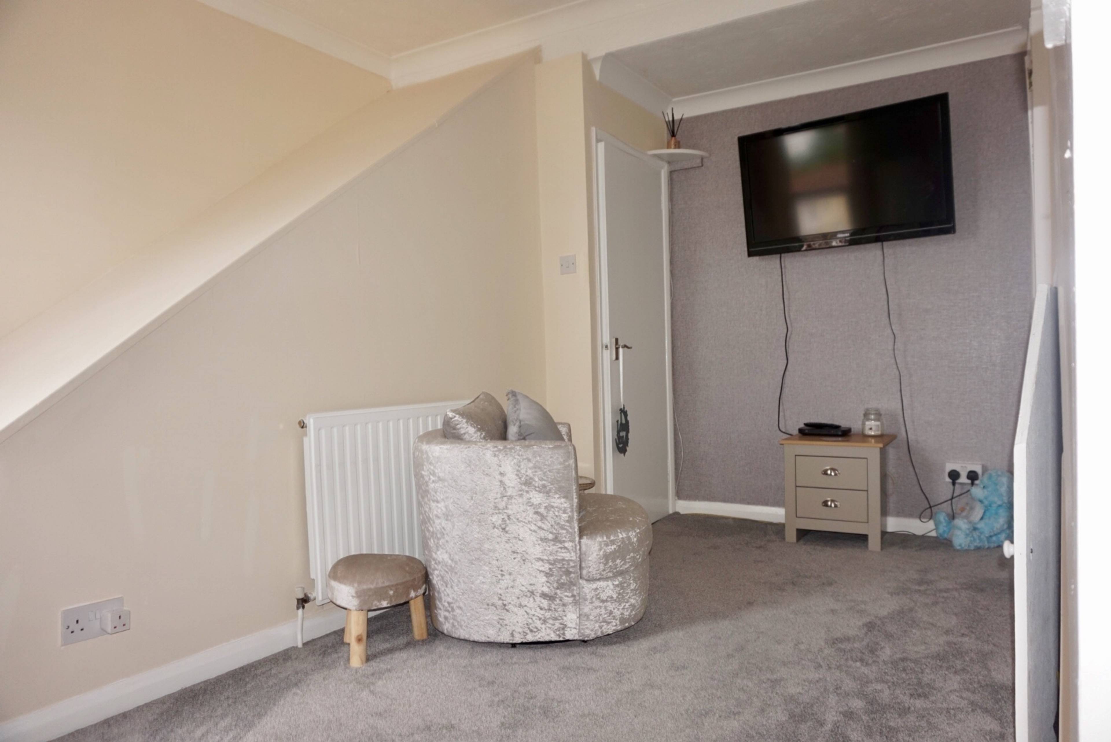 Bedroom Three/Study