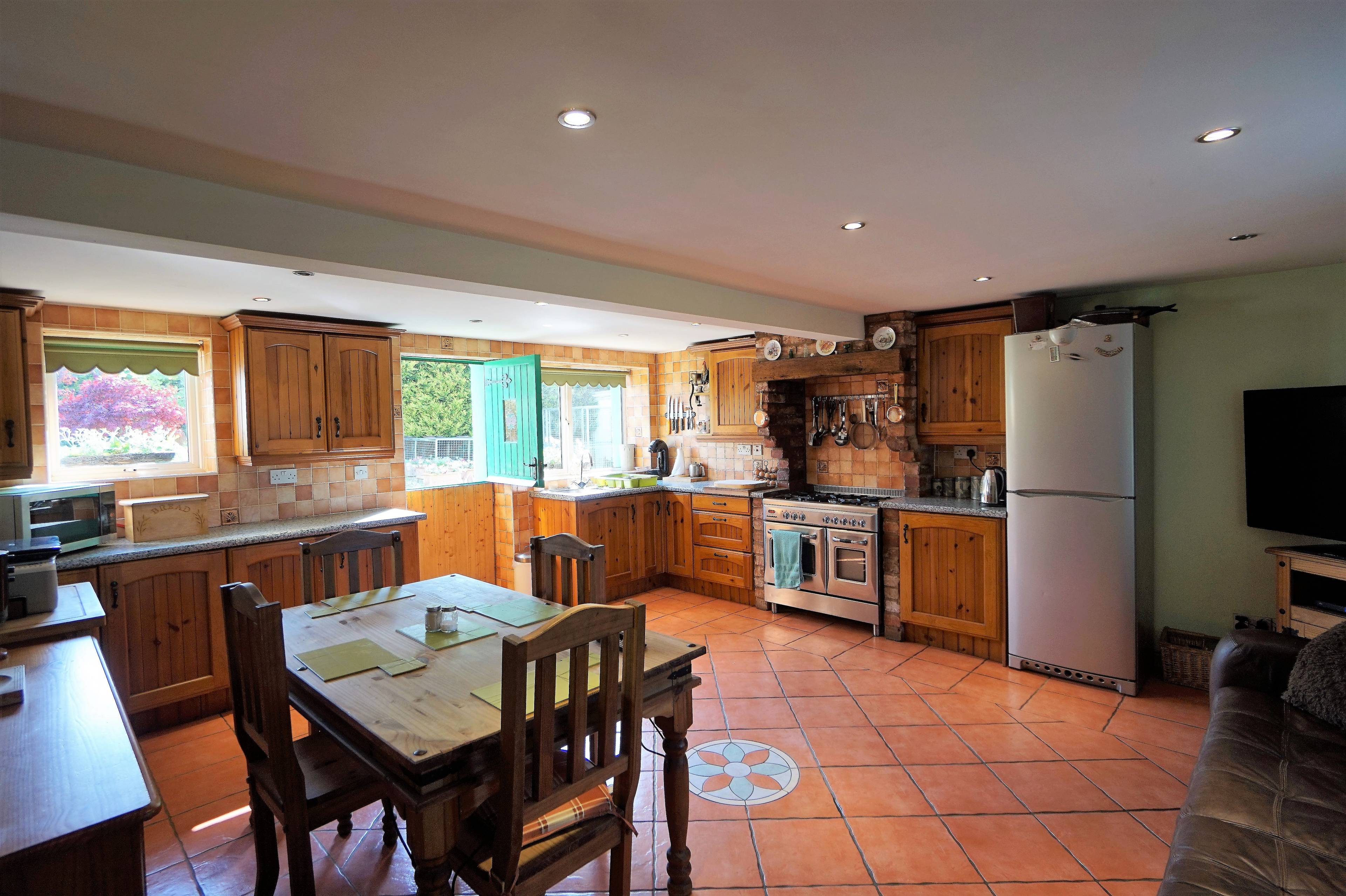 Kitchen / Diner