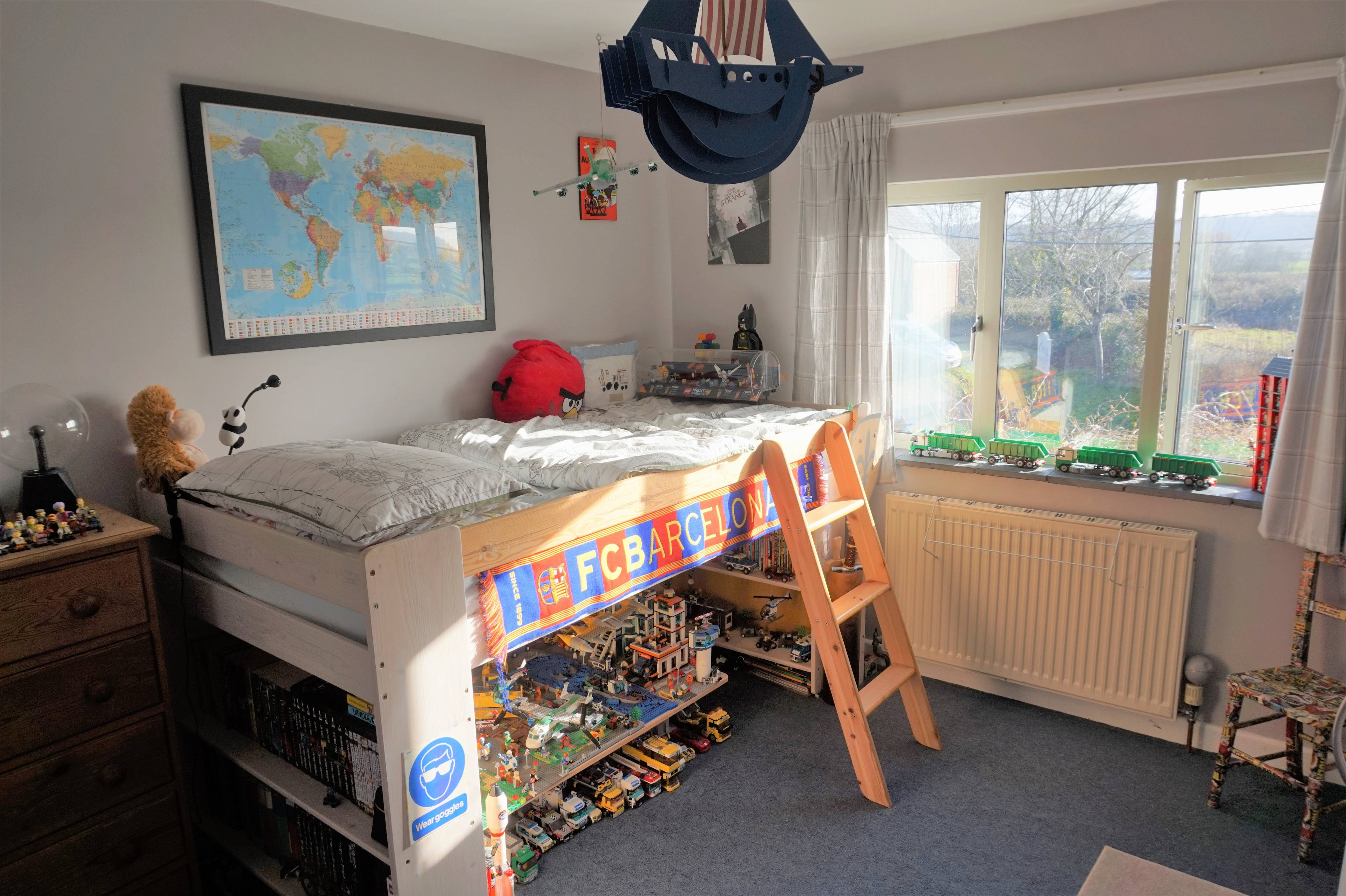 Bedroom