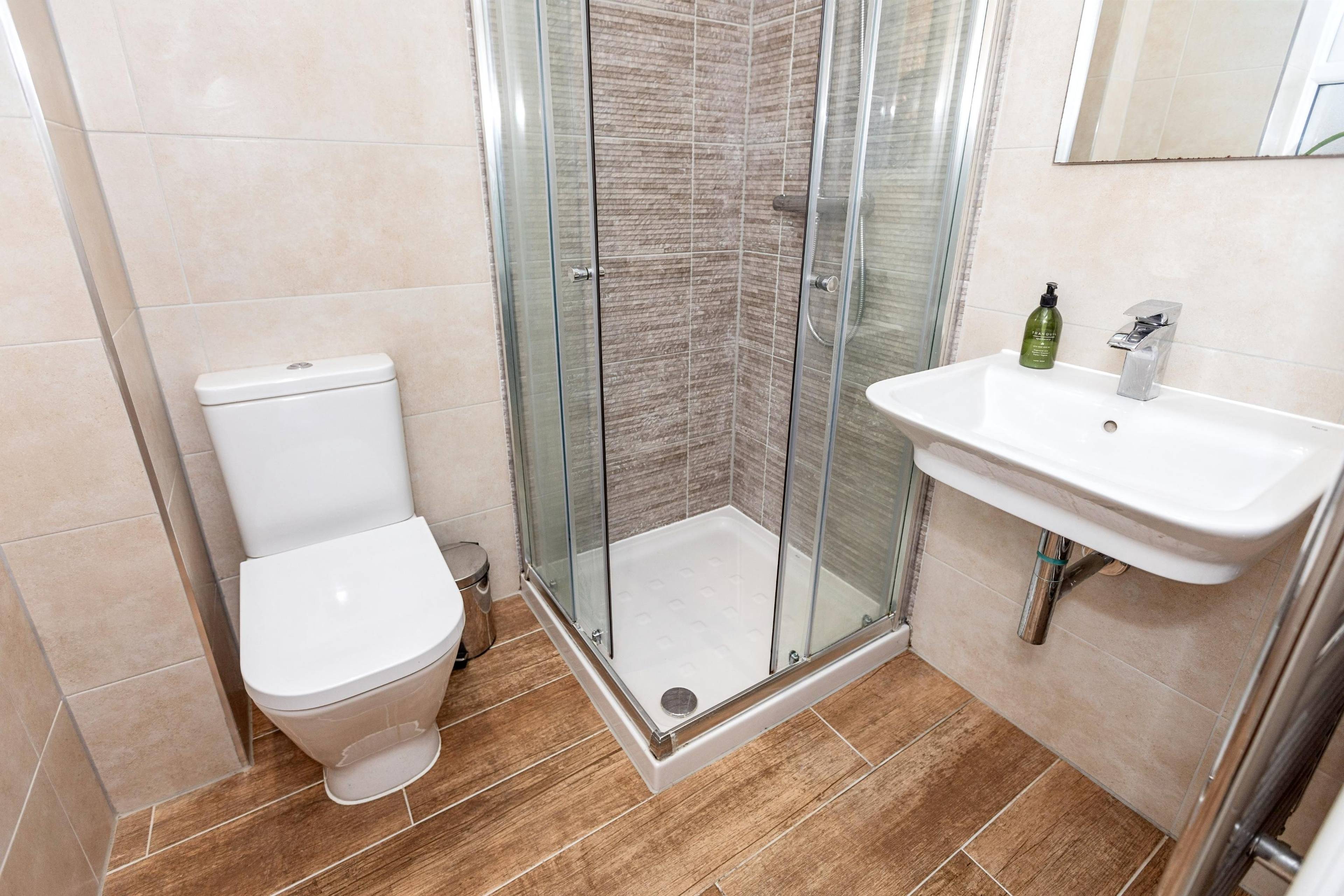 En-suite One