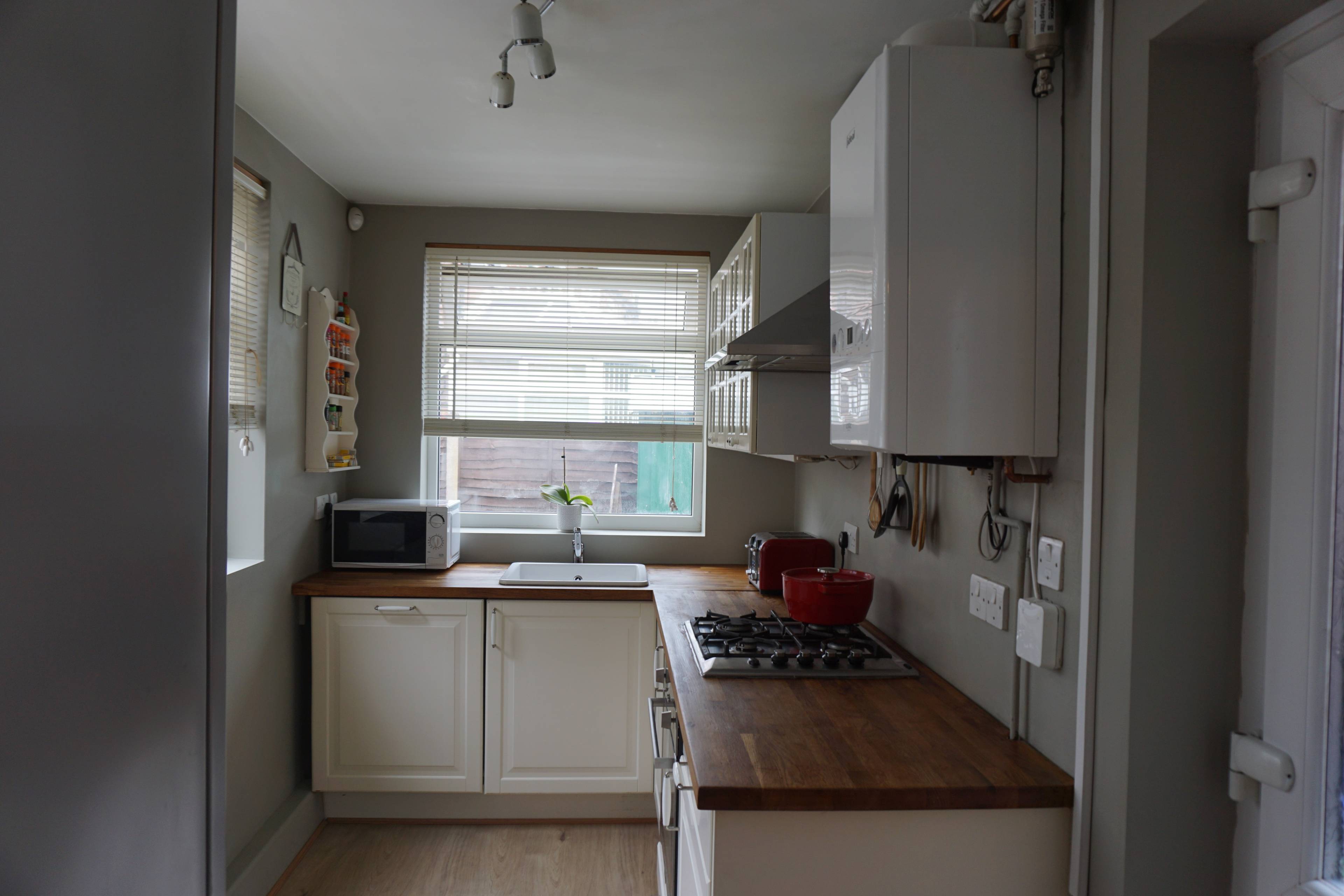 Annexe Kitchen