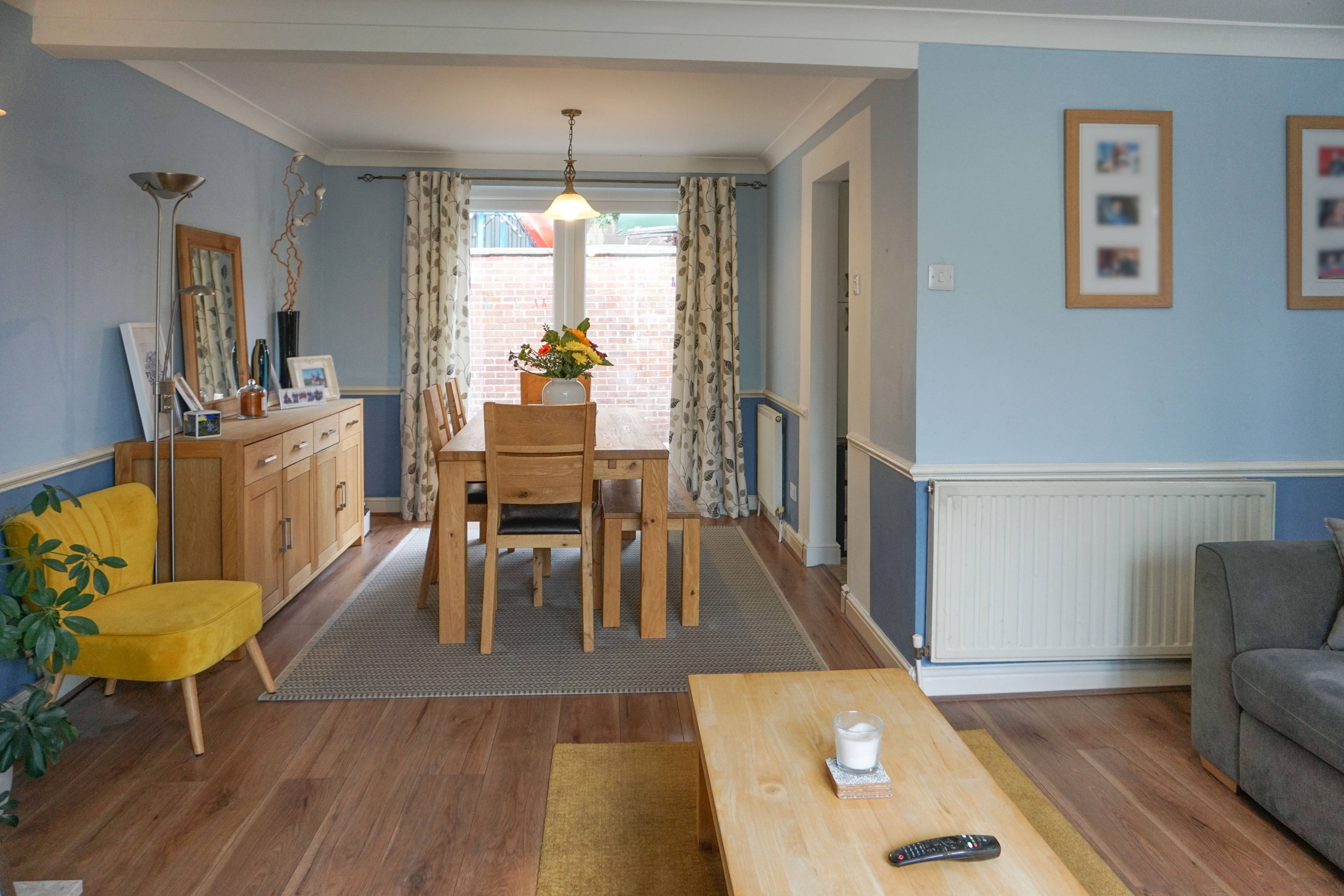 Lounge/Dining Room