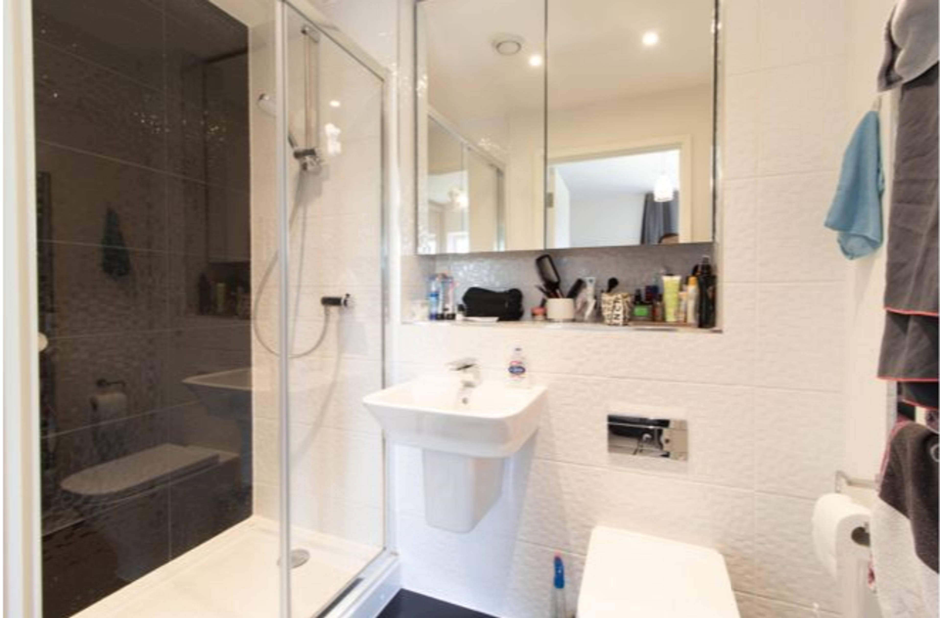 En-suite Shower Room