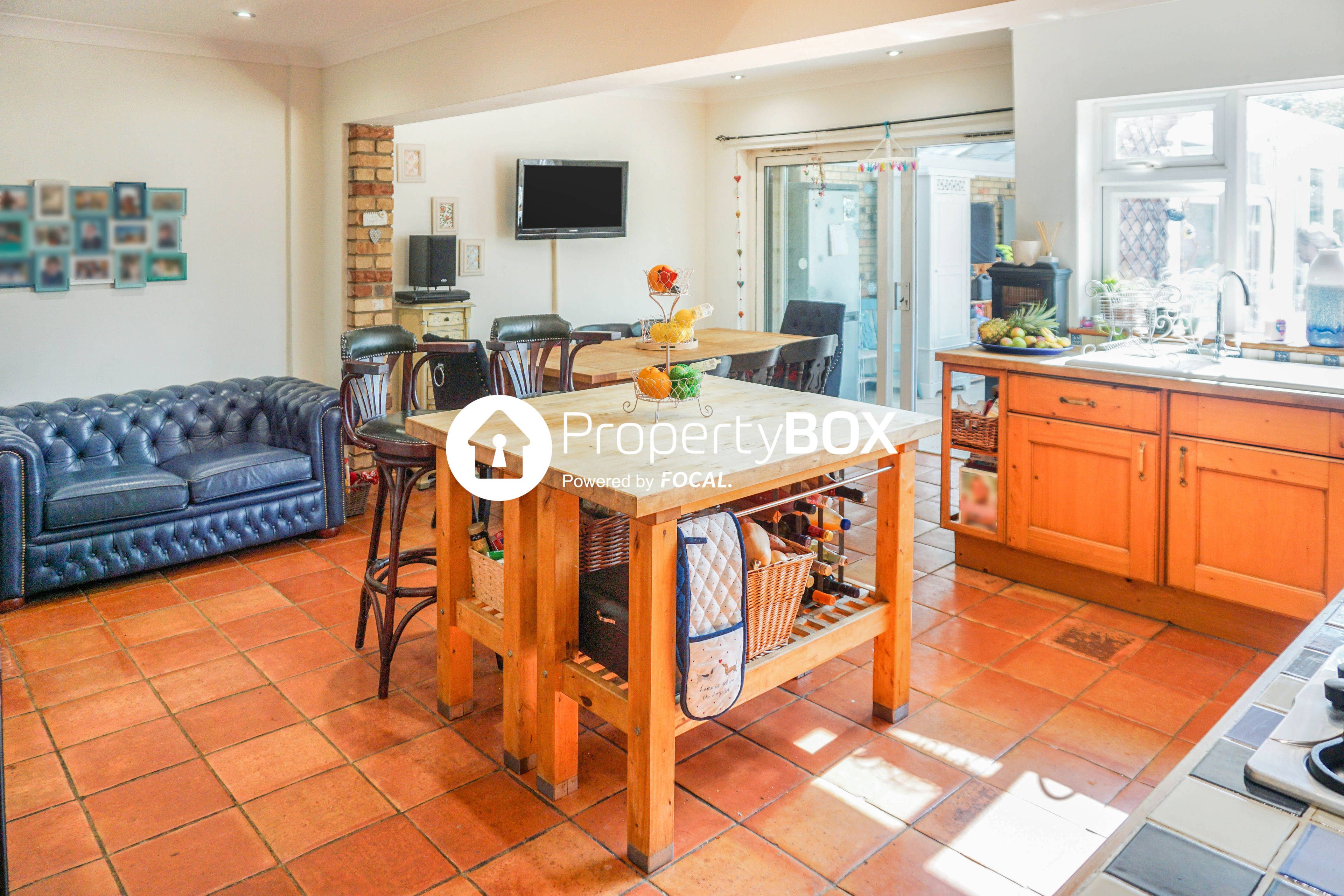 Kitchen/Family Room