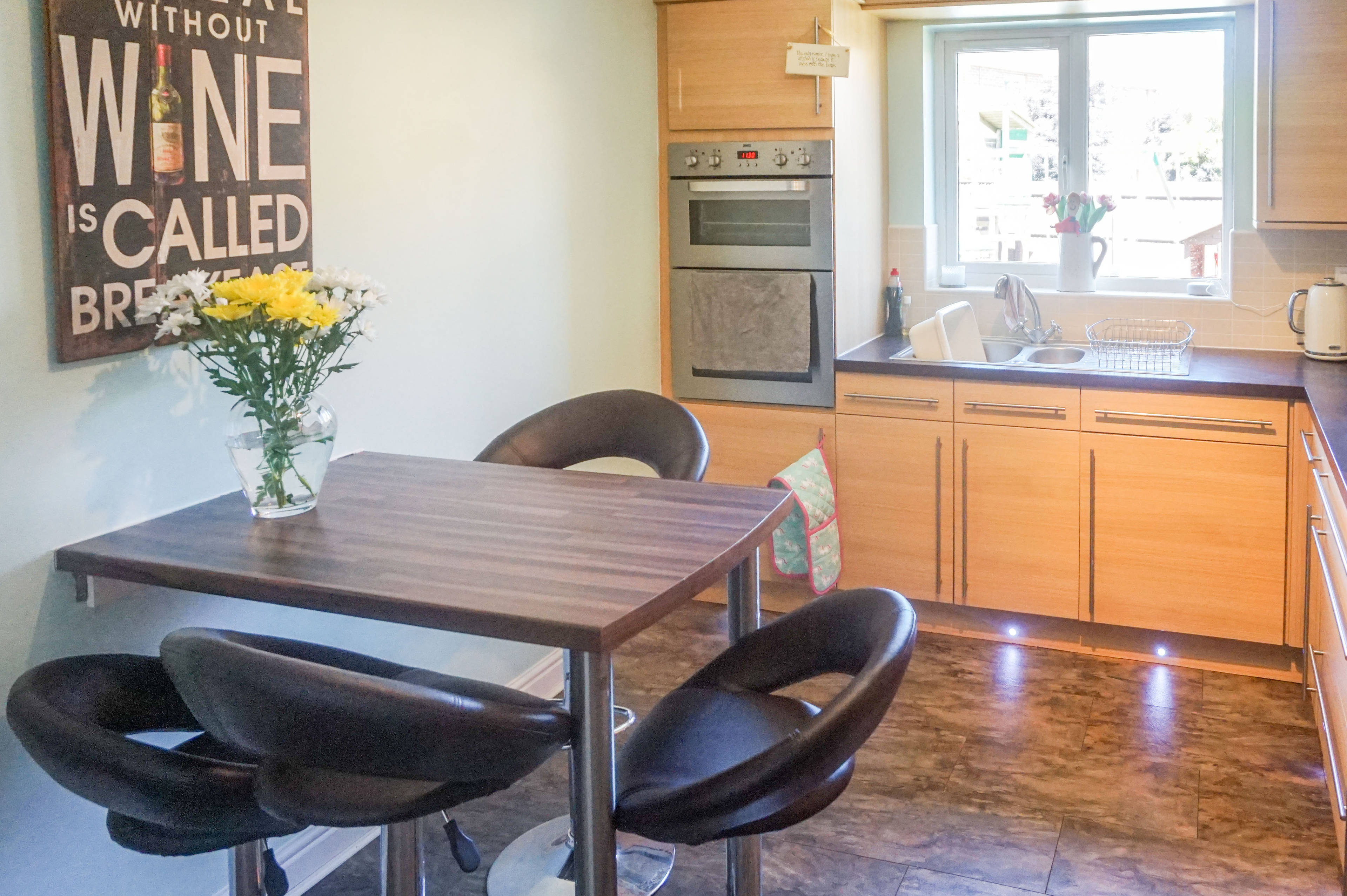 Kitchen/breakfast