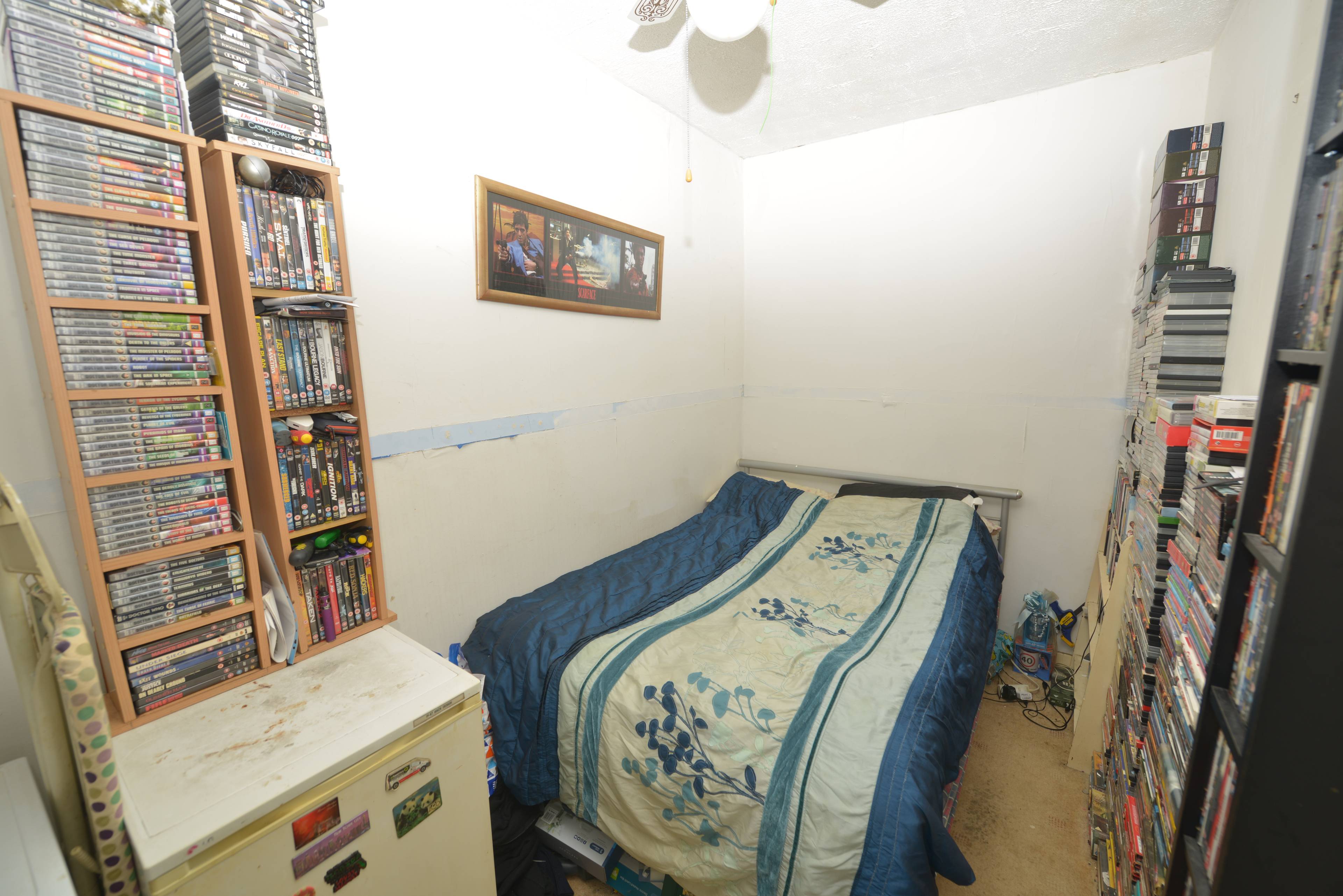 Bed 3 / Dining Room