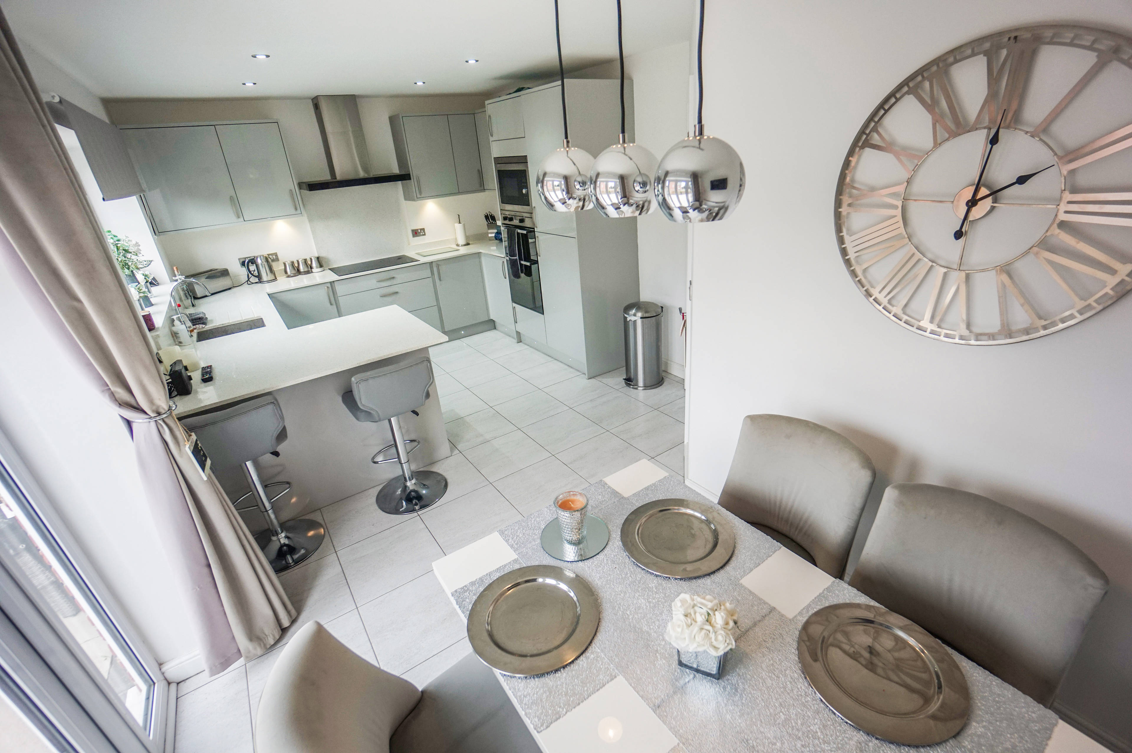 Kitchen/Dining Room