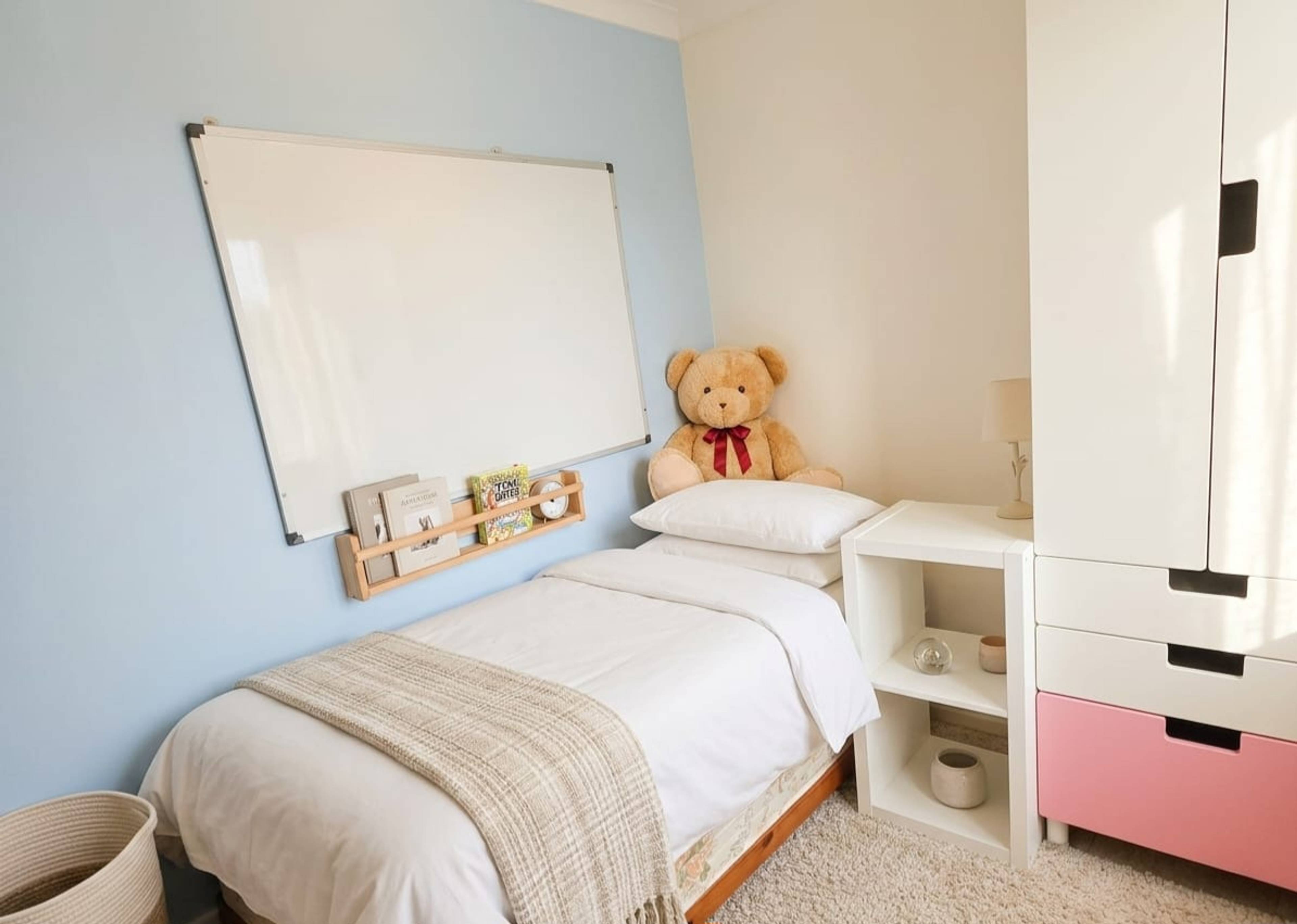 Office / Bed' Five