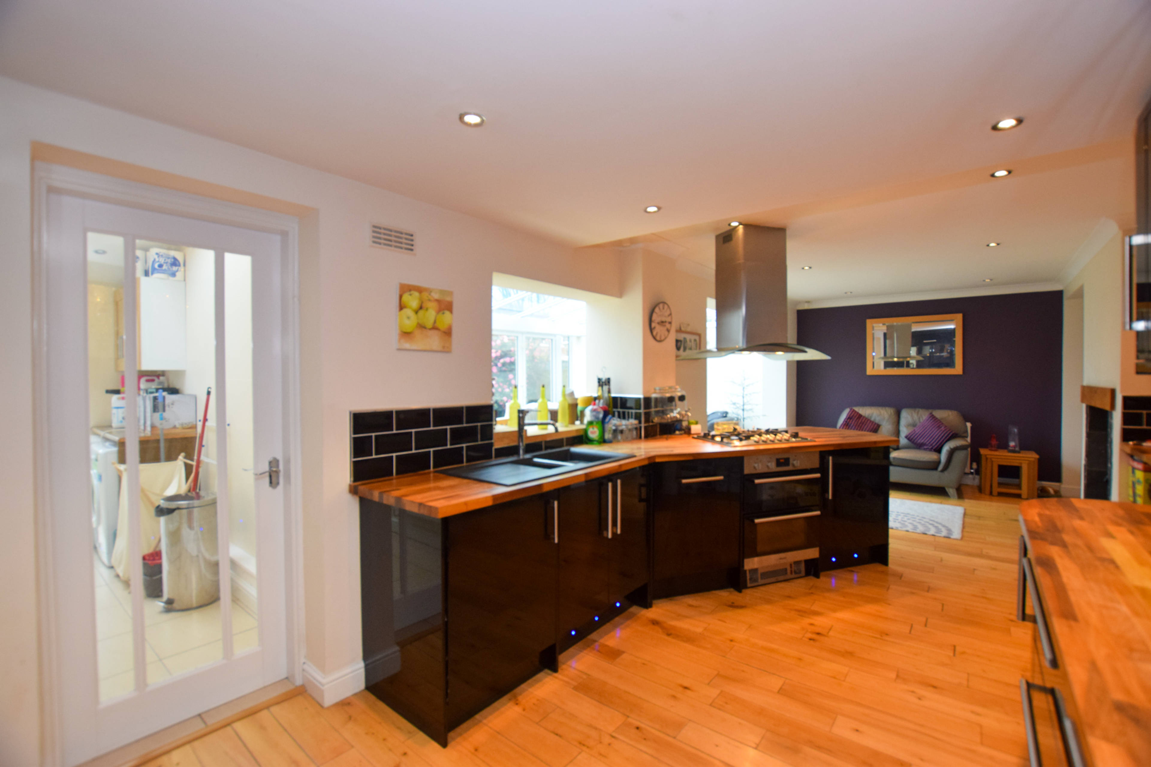 Kitchen/Breakfast