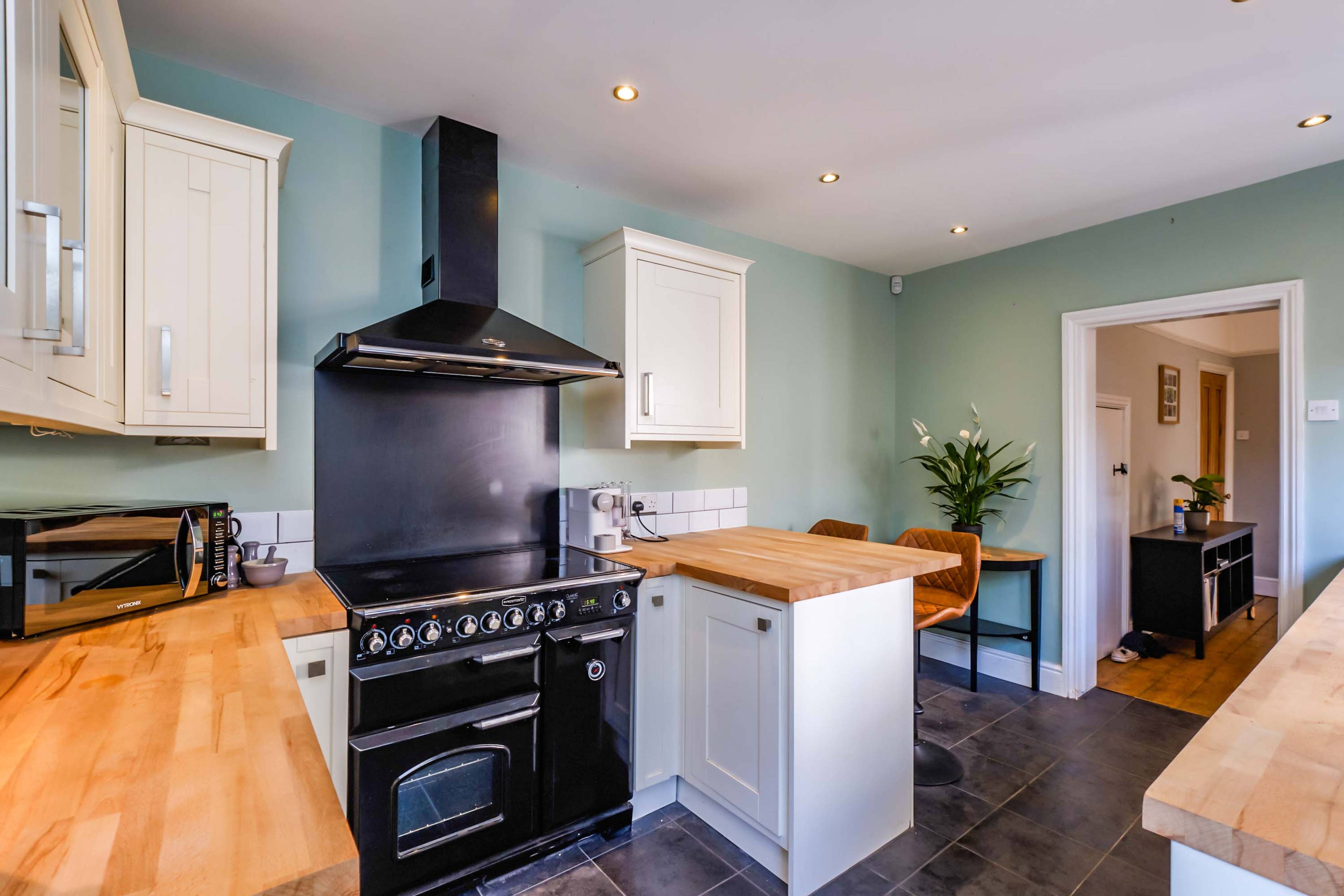 Kitchen/breakfast