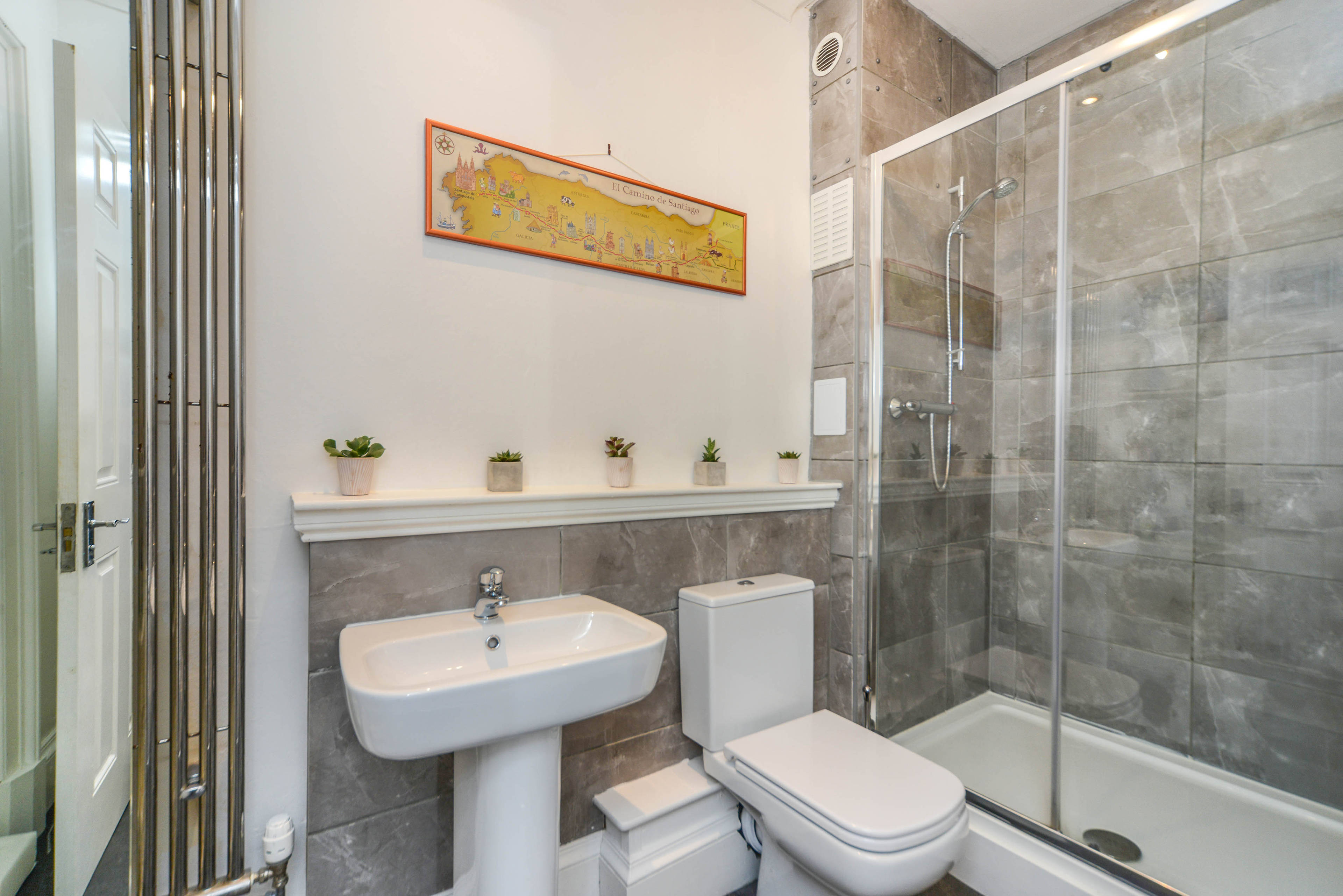 Master En-suite