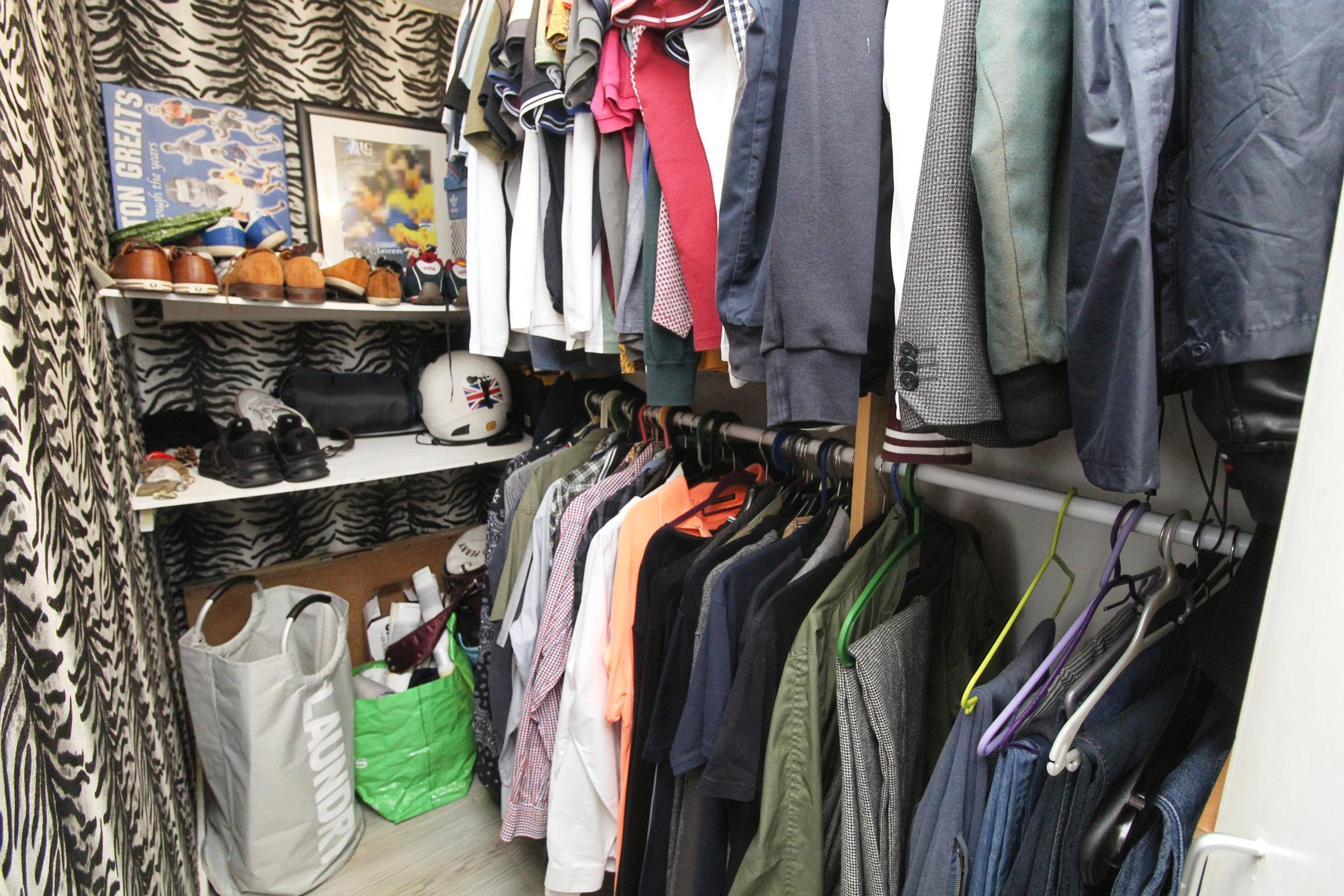 Walk-in Wardrobe