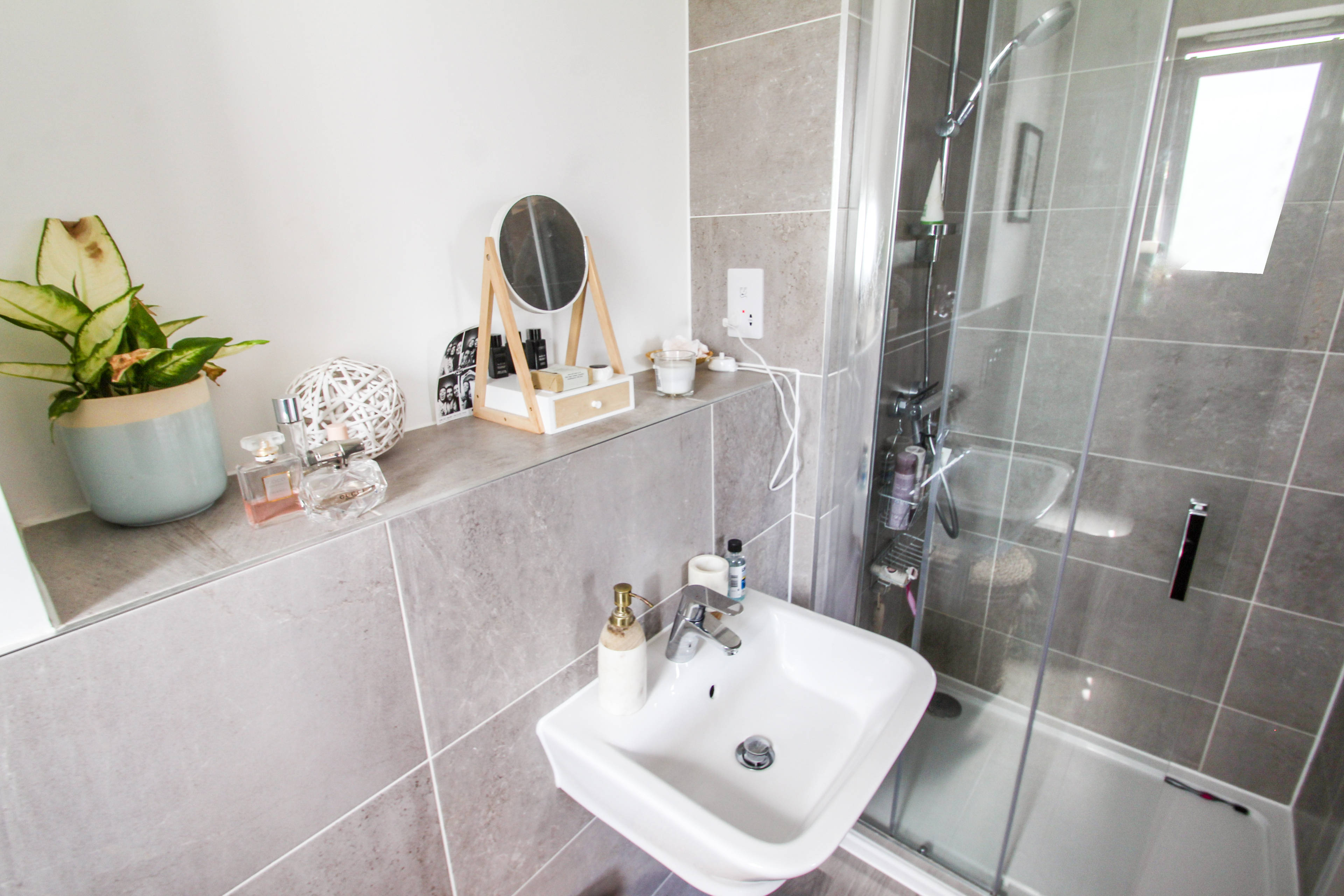 En-suite Shower Room