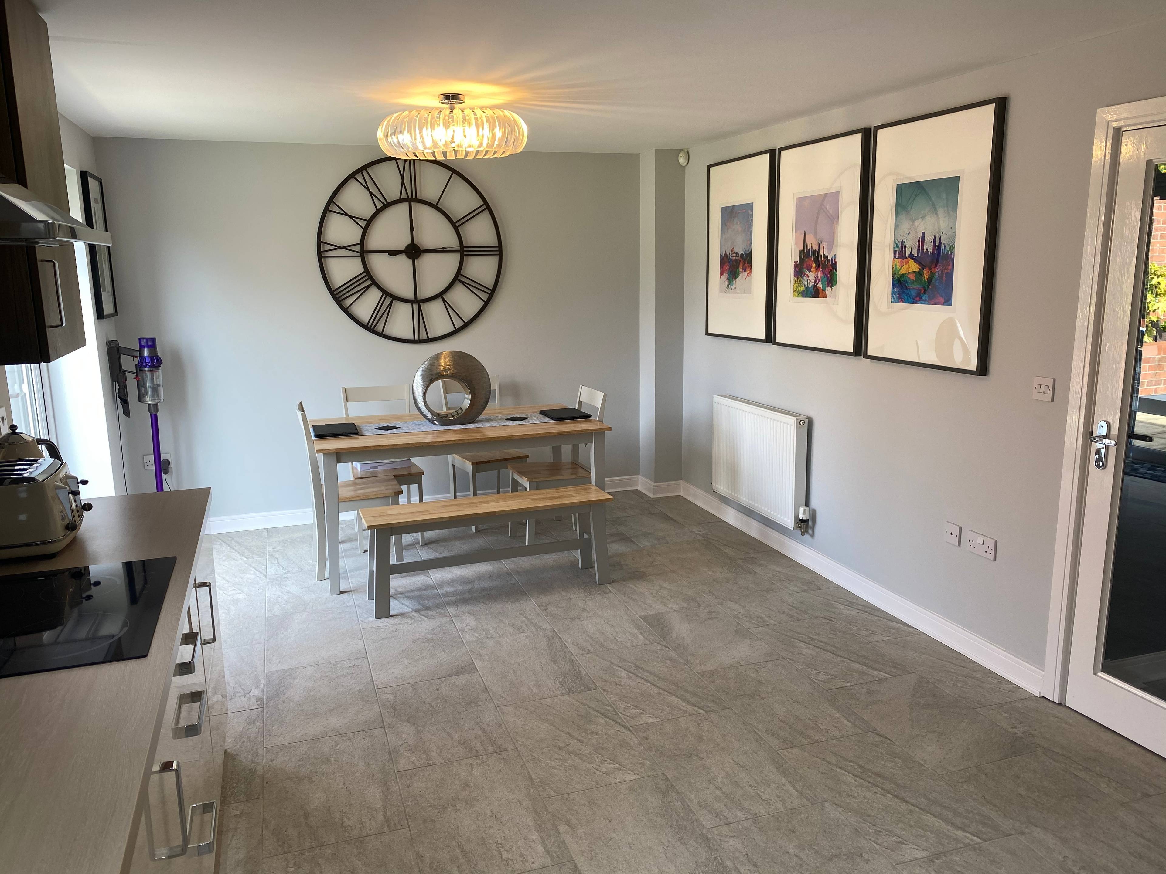 Kitchen/Dining Room