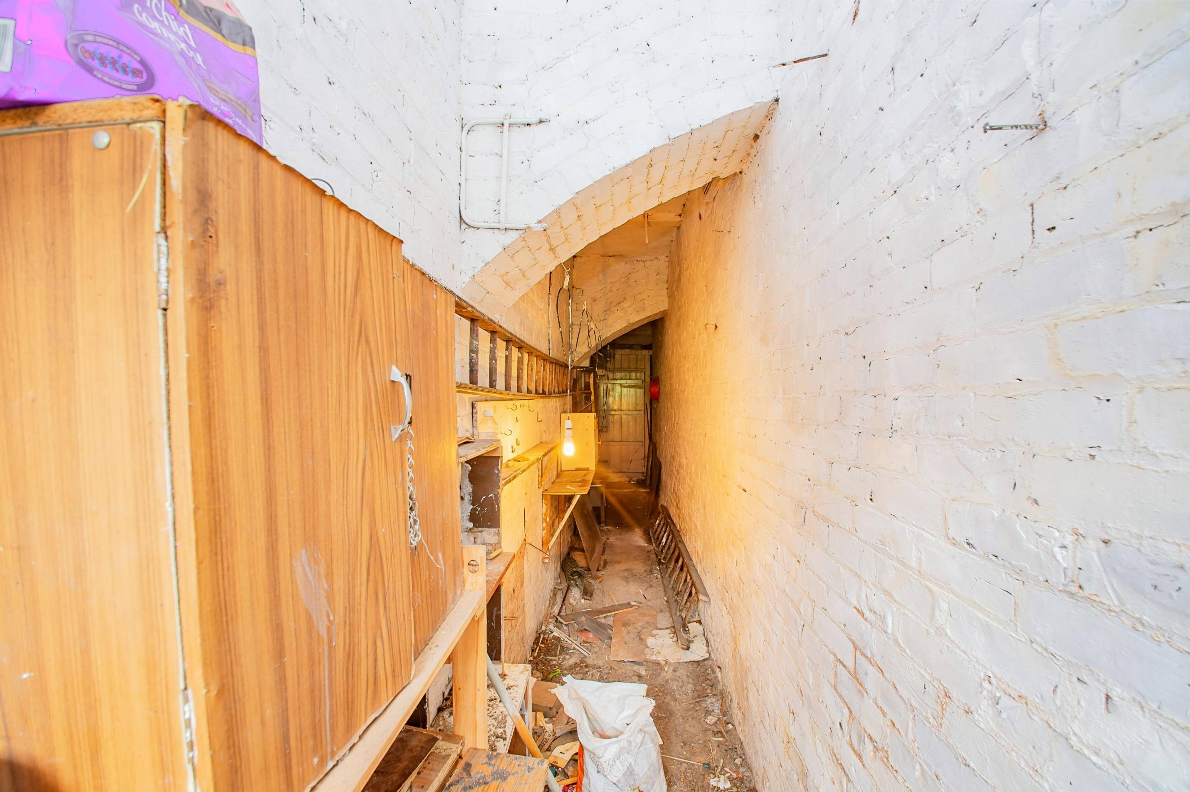 Side Passage
