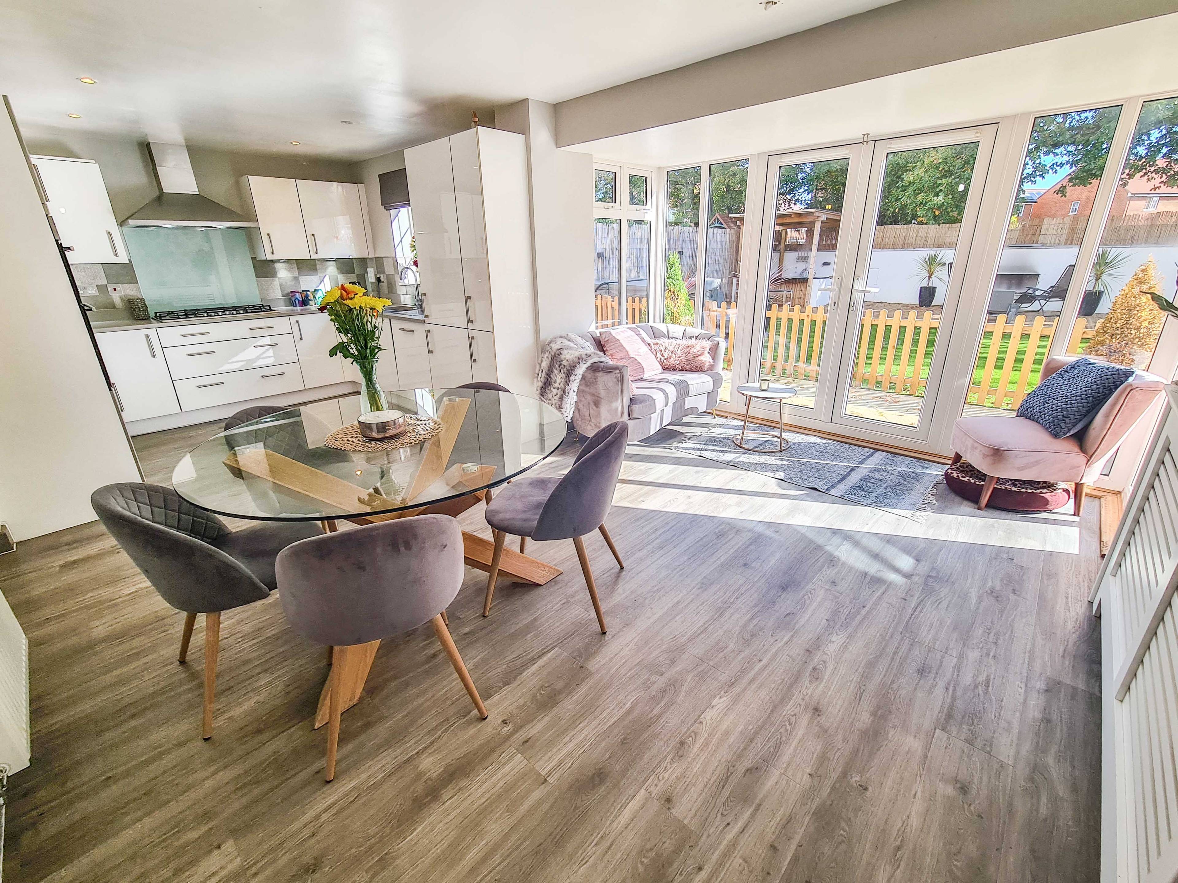 Kitchen/Family Room