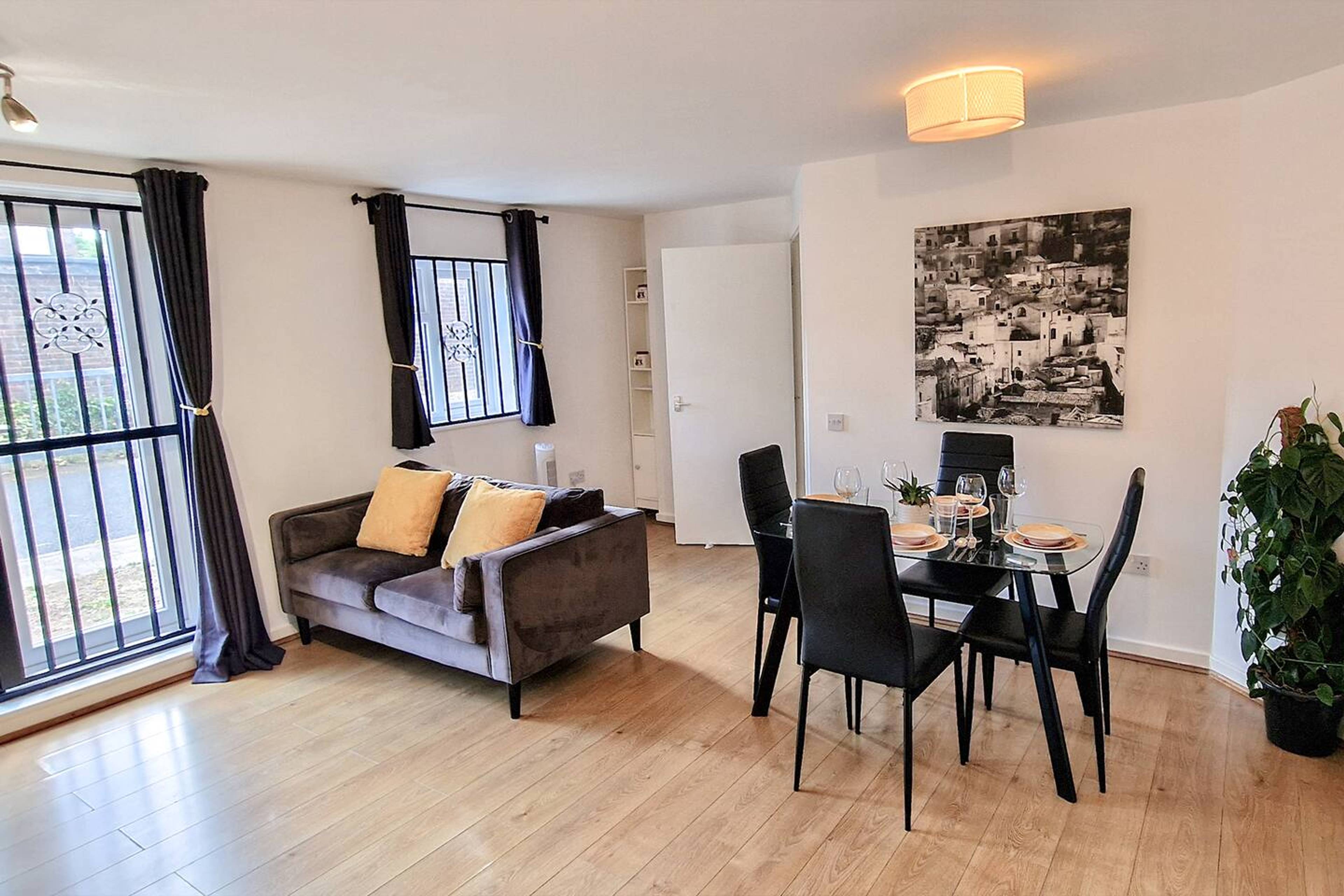 Living / Dining Room