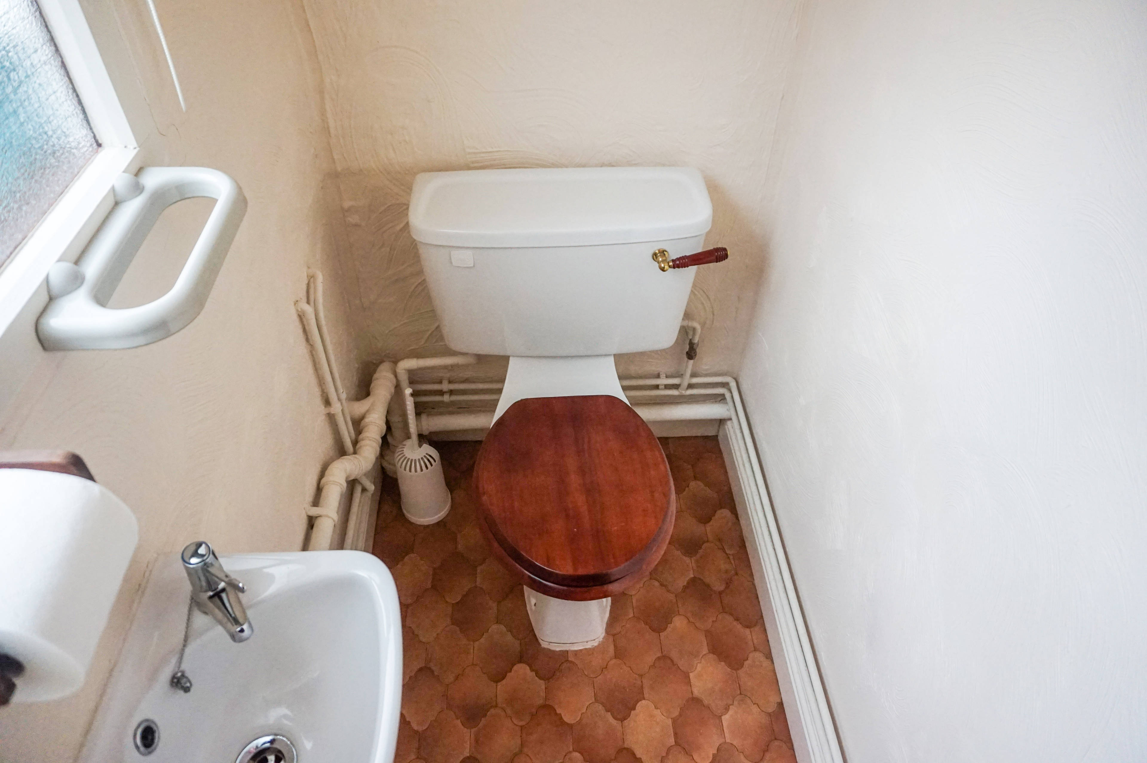 Downstairs Cloakroom