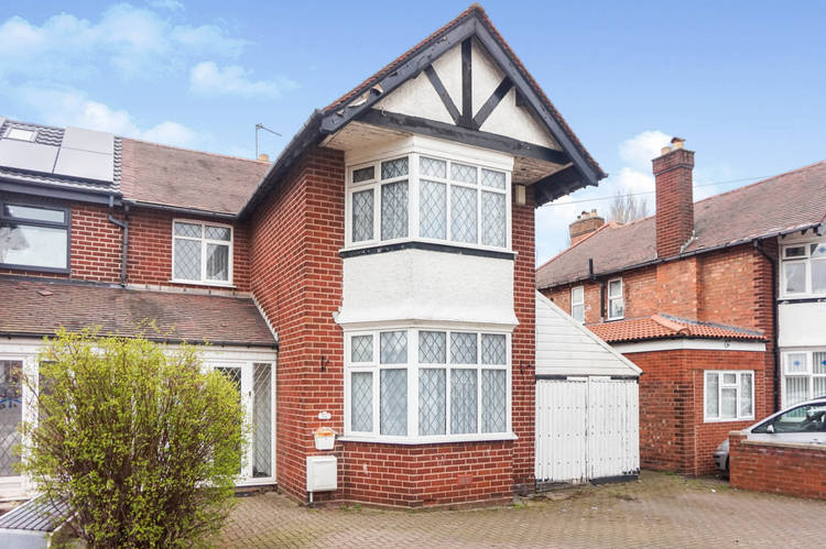 3 bedroom semi-detached house