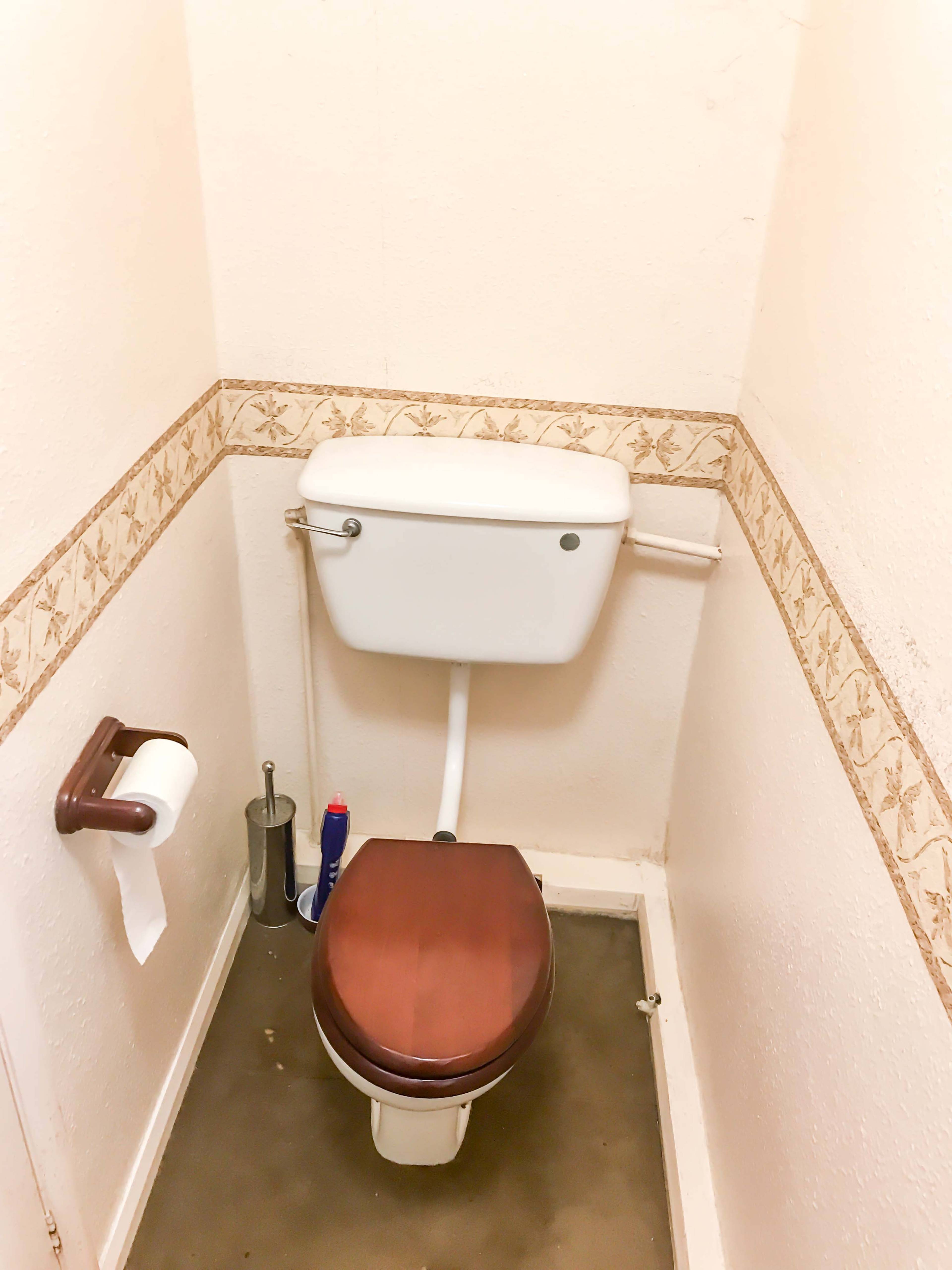 Downstairs Cloakroom
