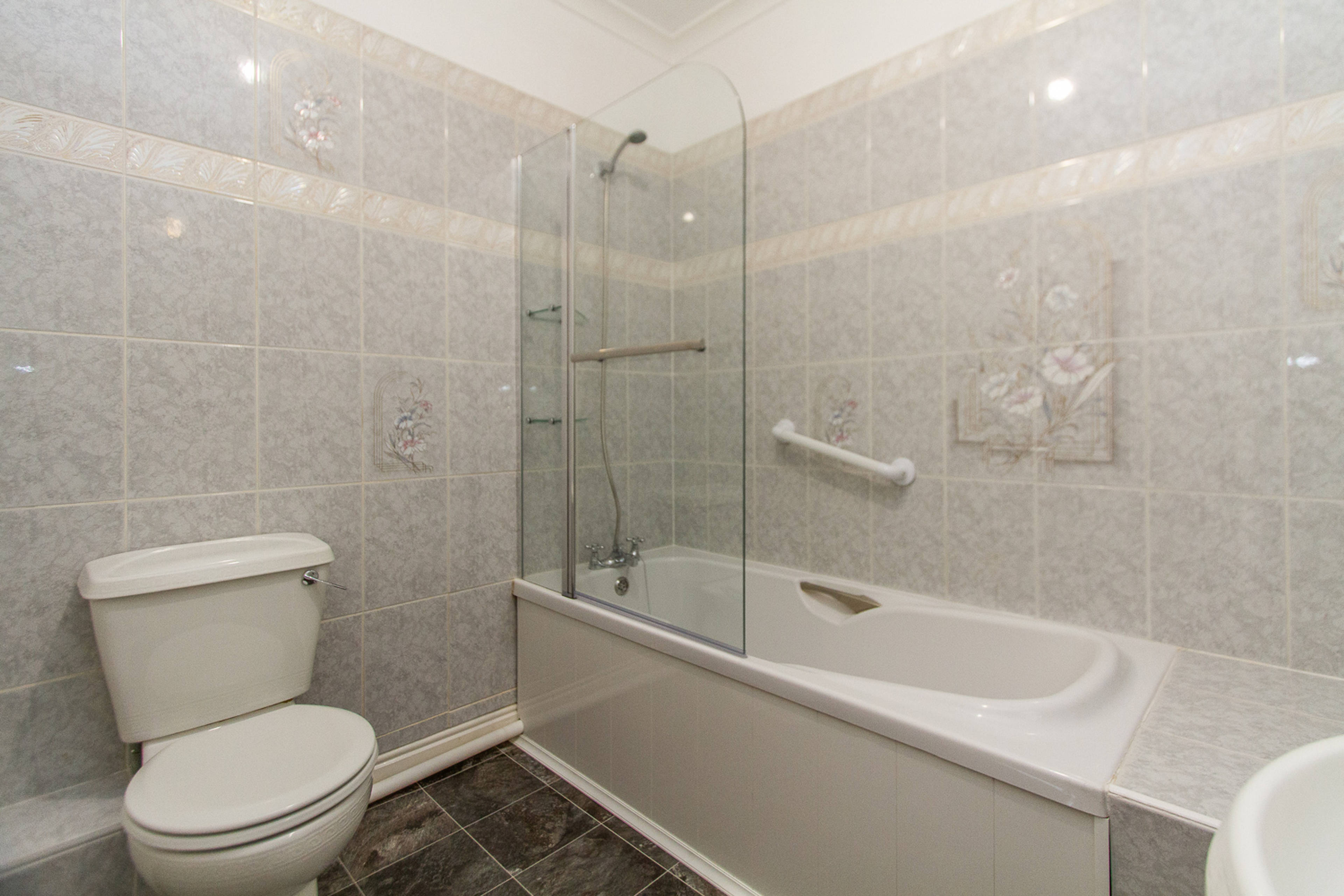 Master En-suite