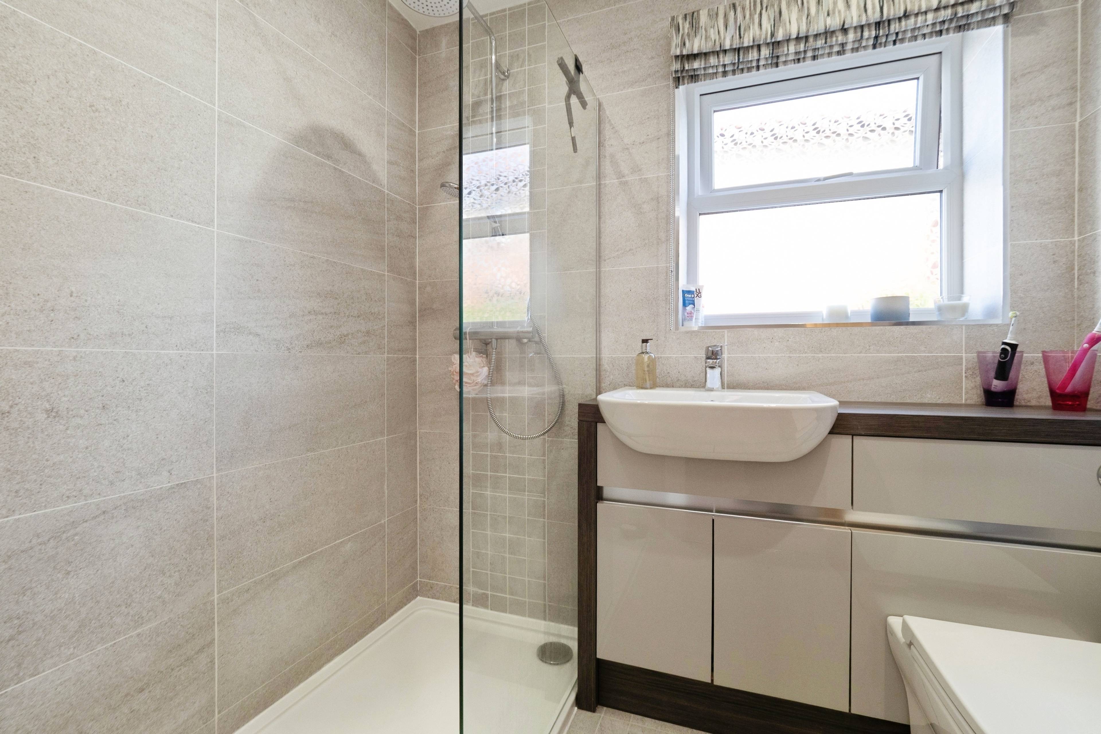 En-suite One