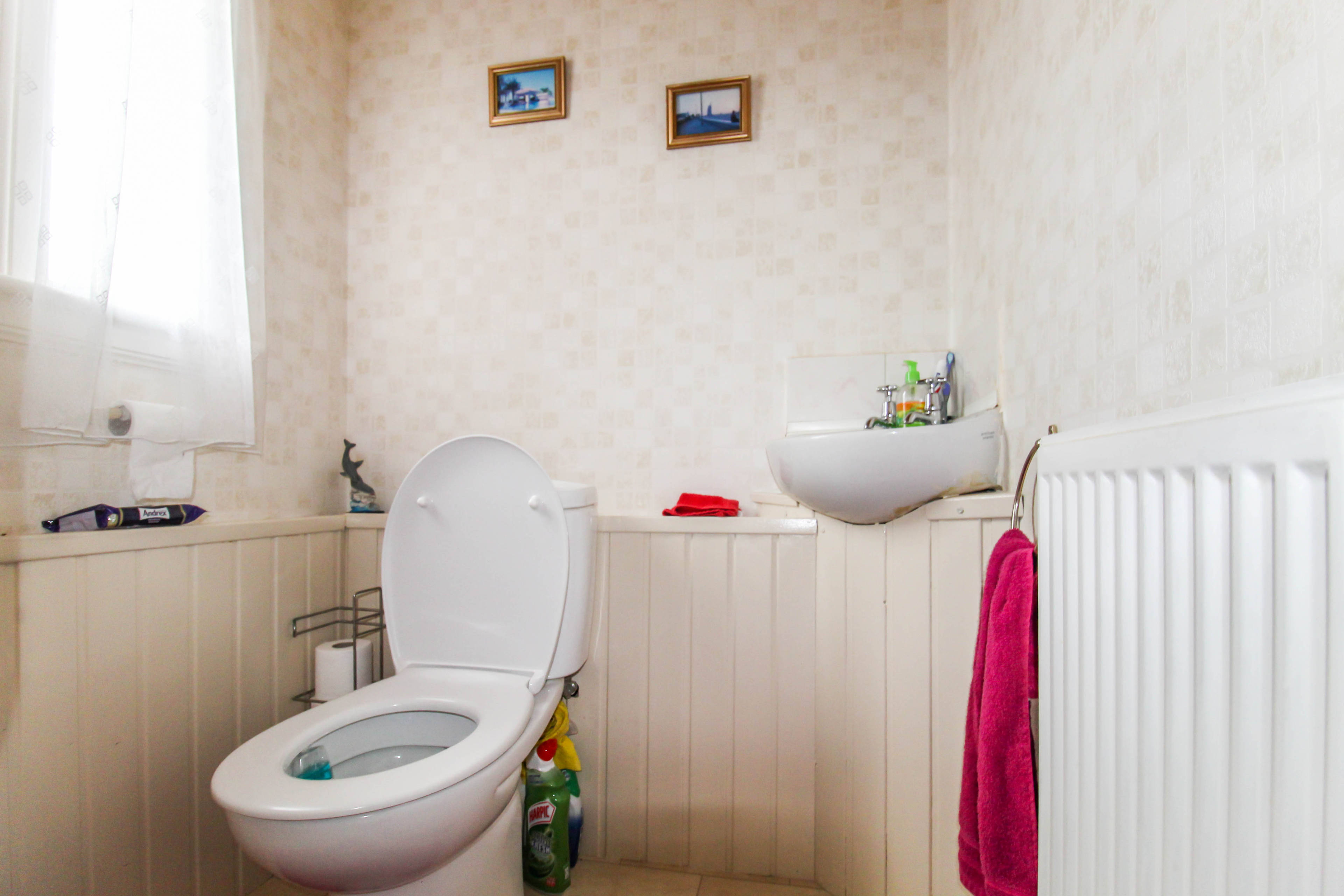 Cloak Room