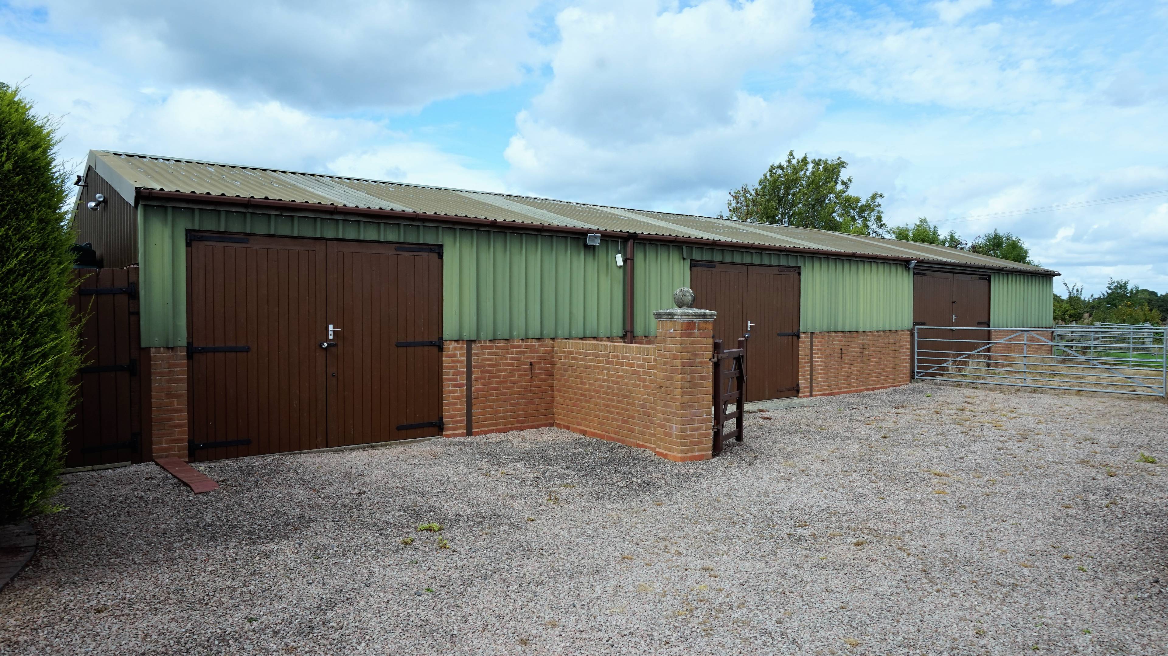 Barn & Stables