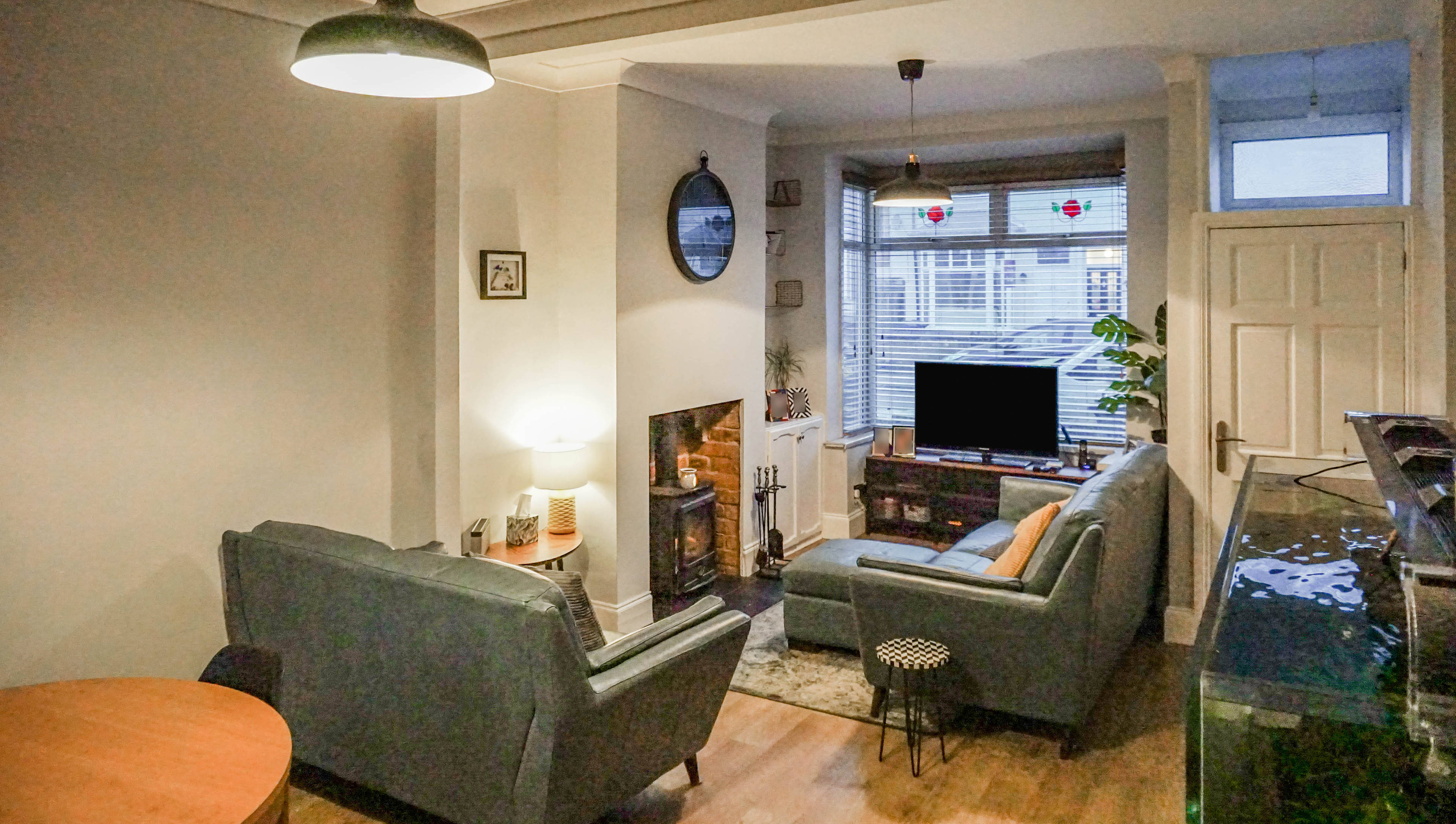Lounge/Dining Room