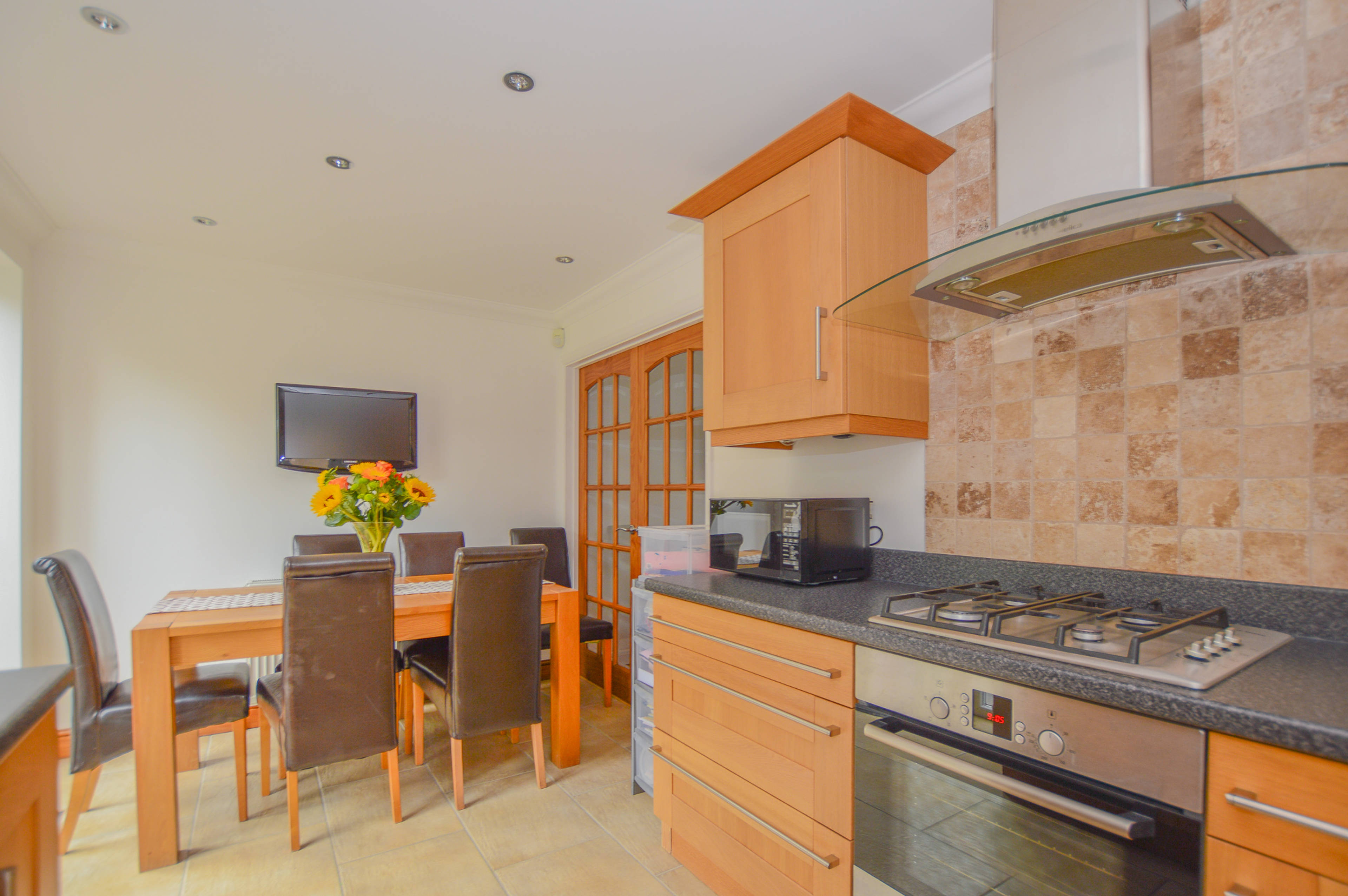 Kitchen/Dining Room