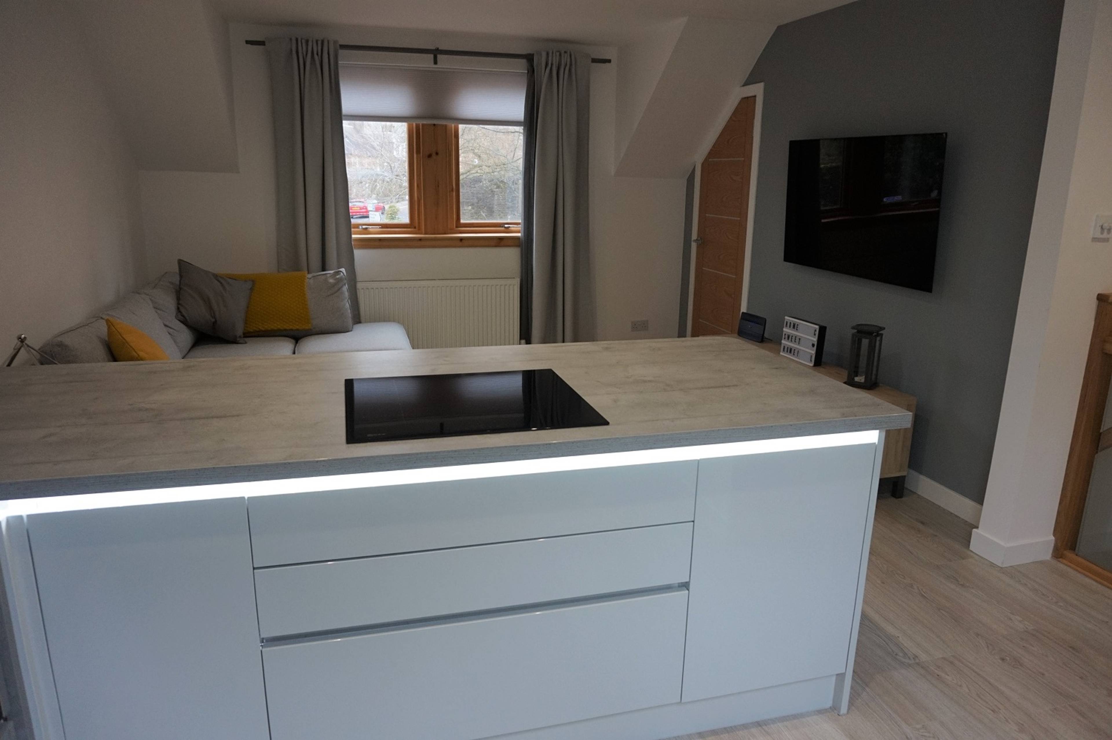 Lounge / Kitchen
