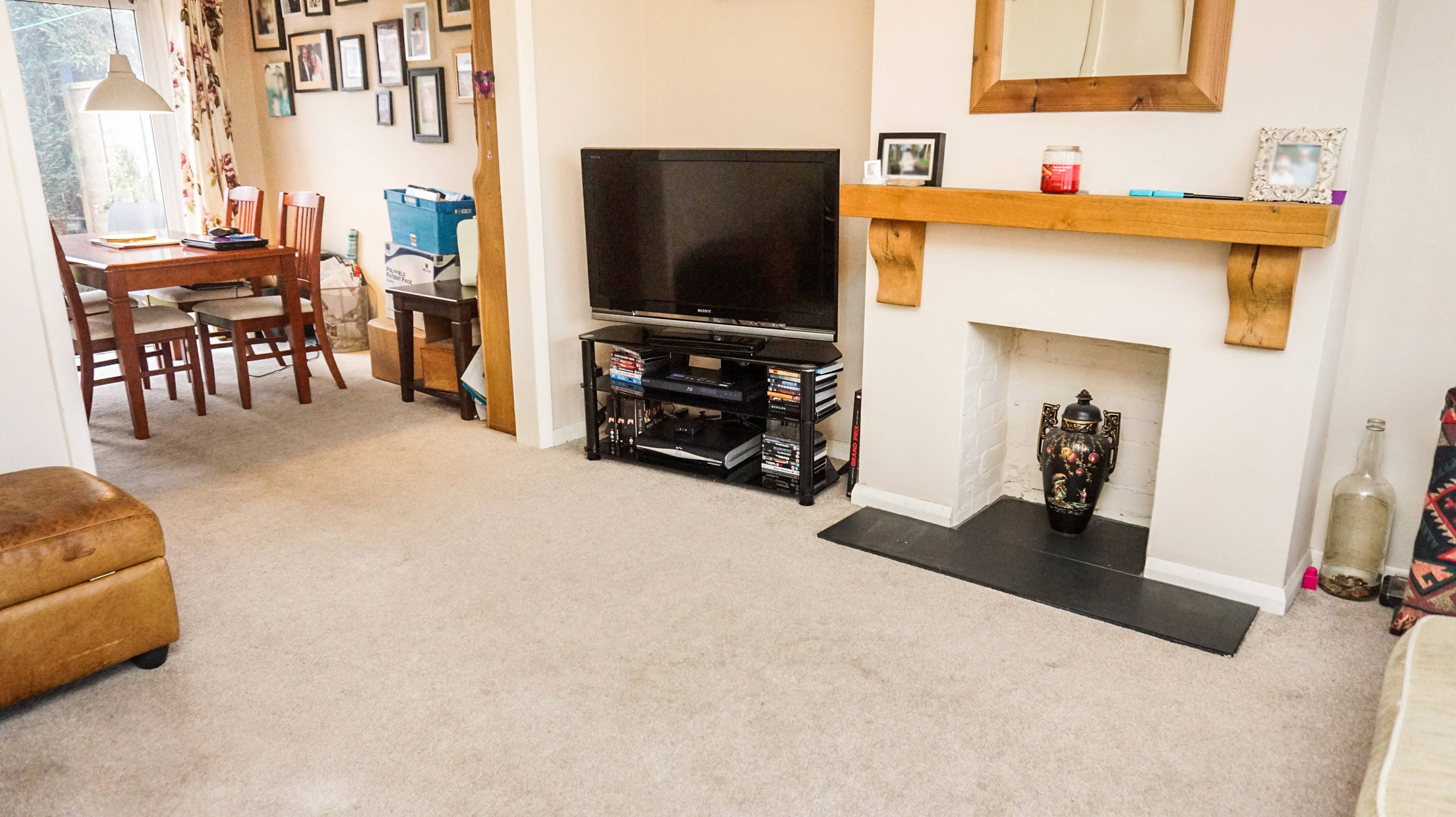 Lounge/Dining Room
