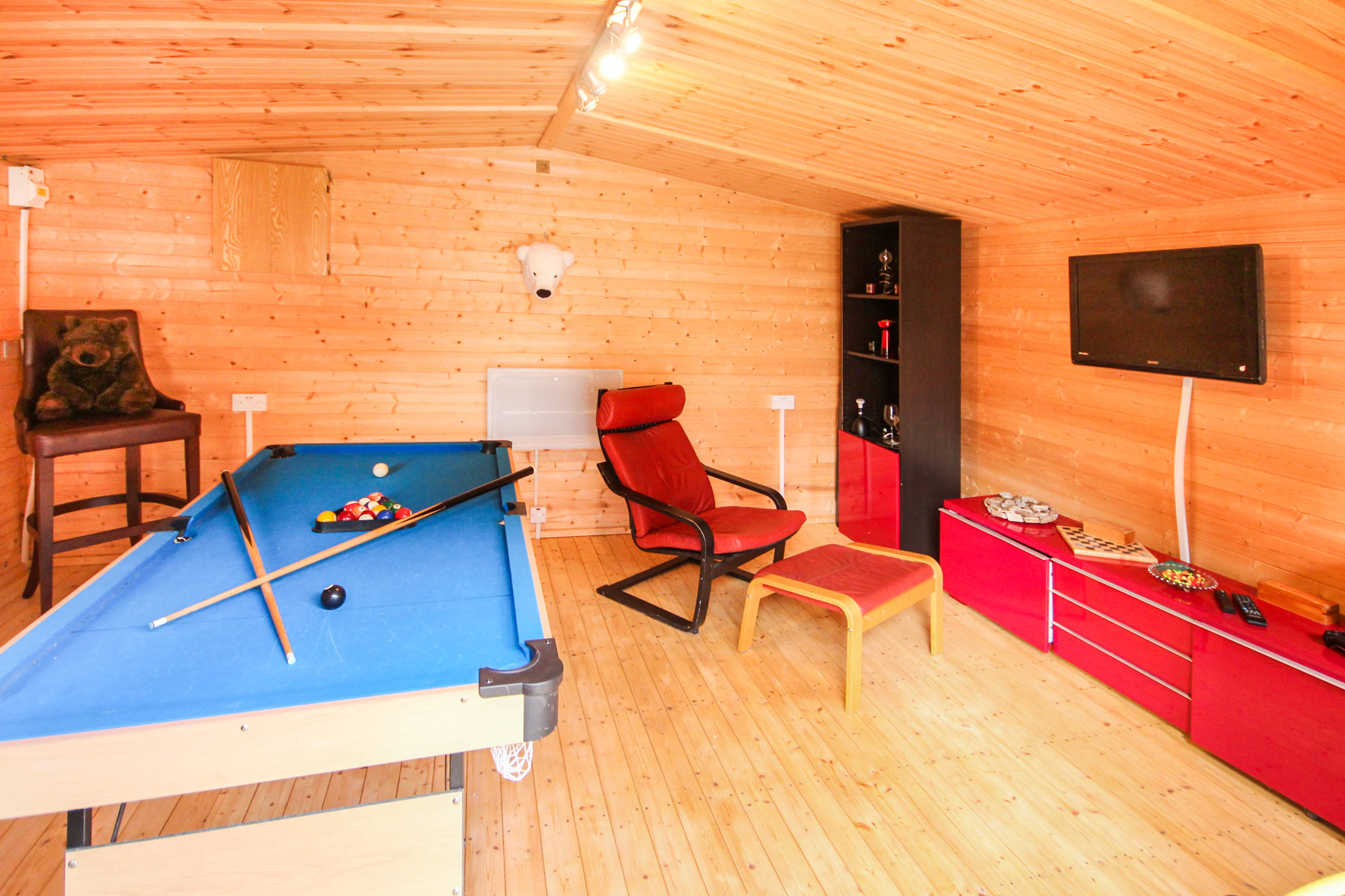 Log Cabin