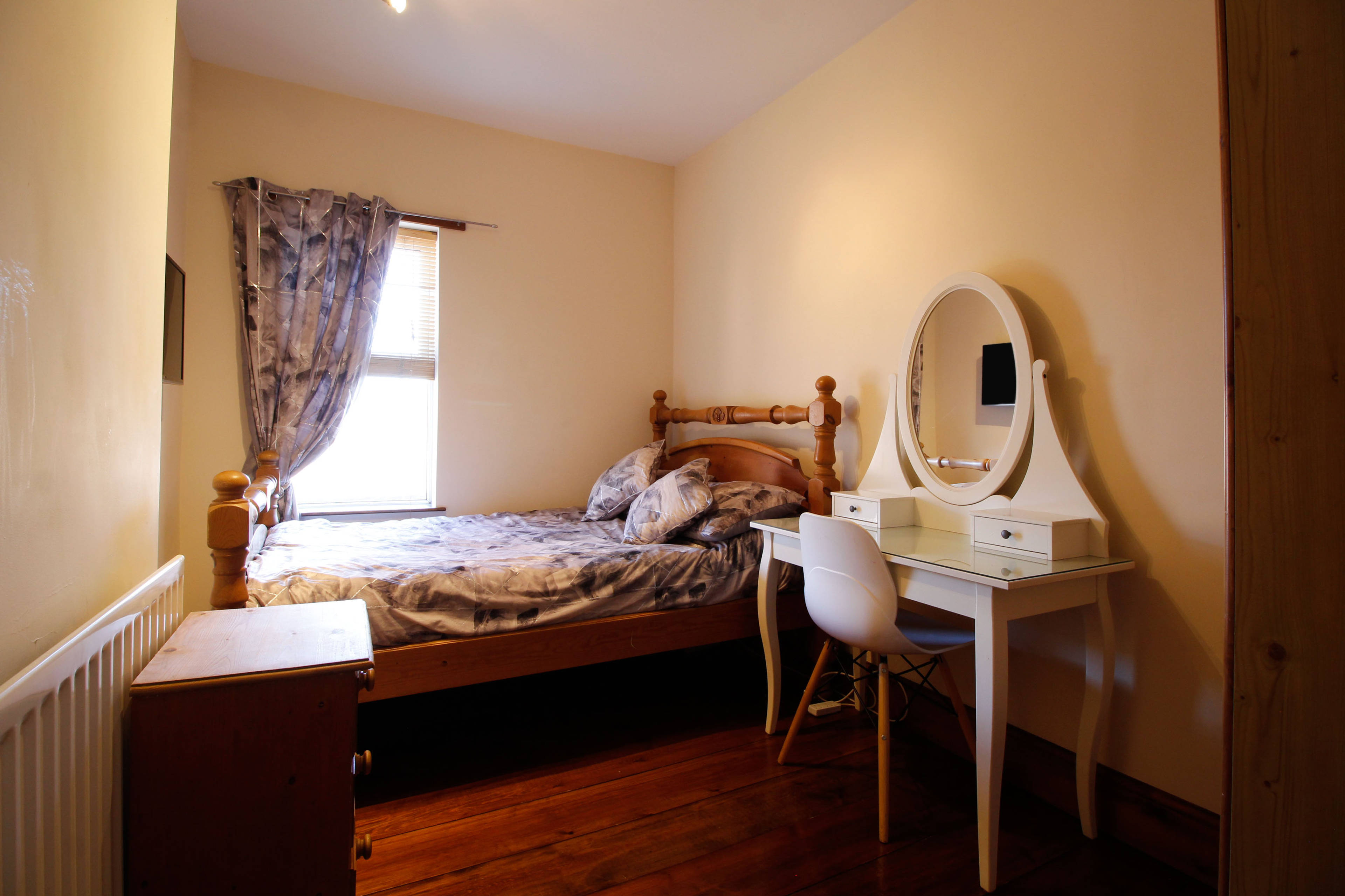 Bedroom Six