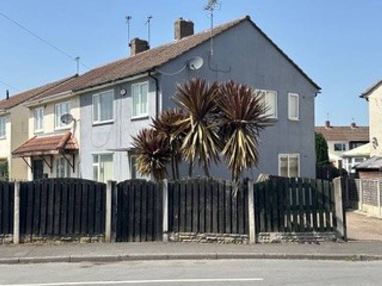 3 bedroom semi-detached house