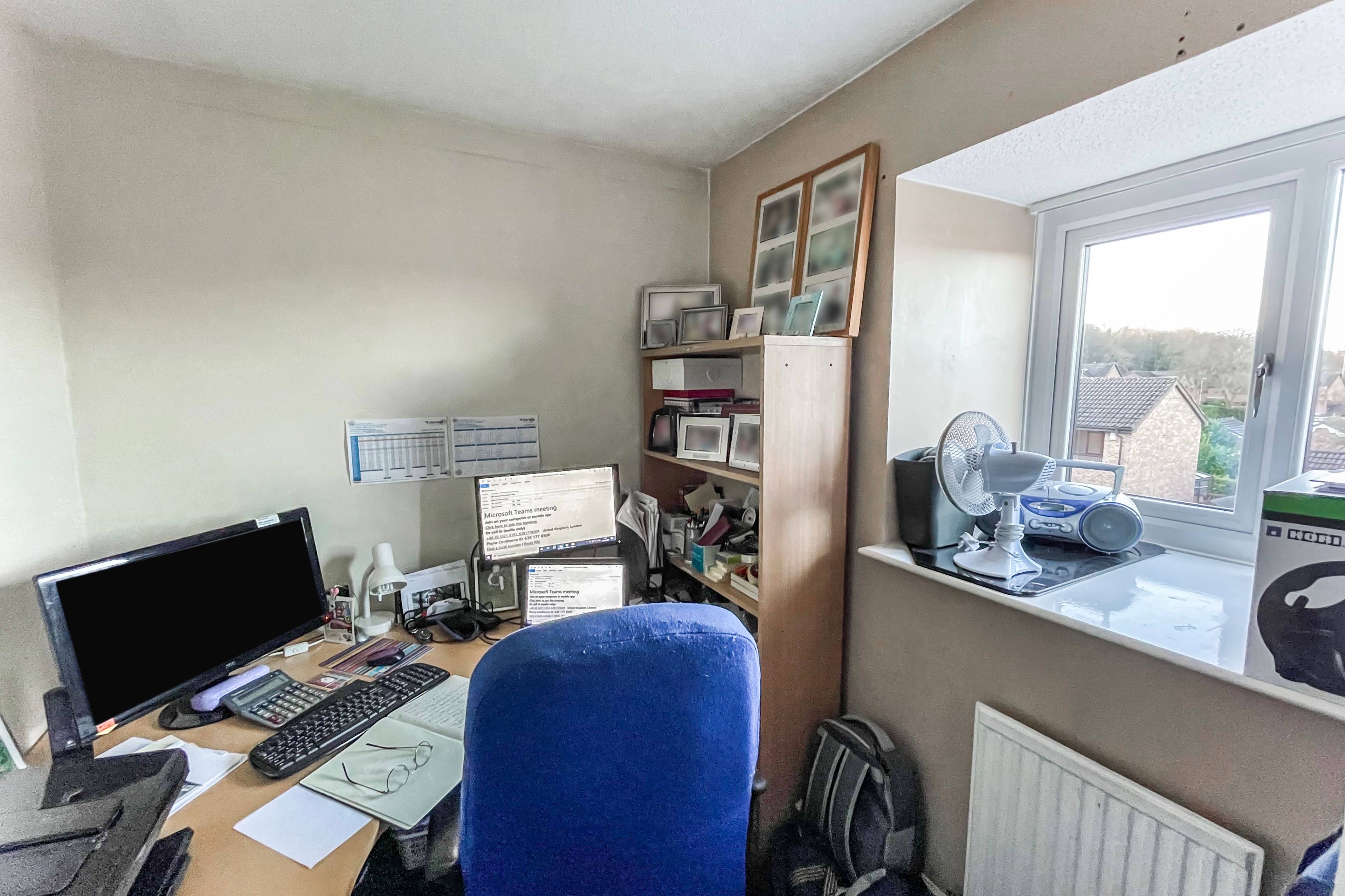 Bedroom Three/Study