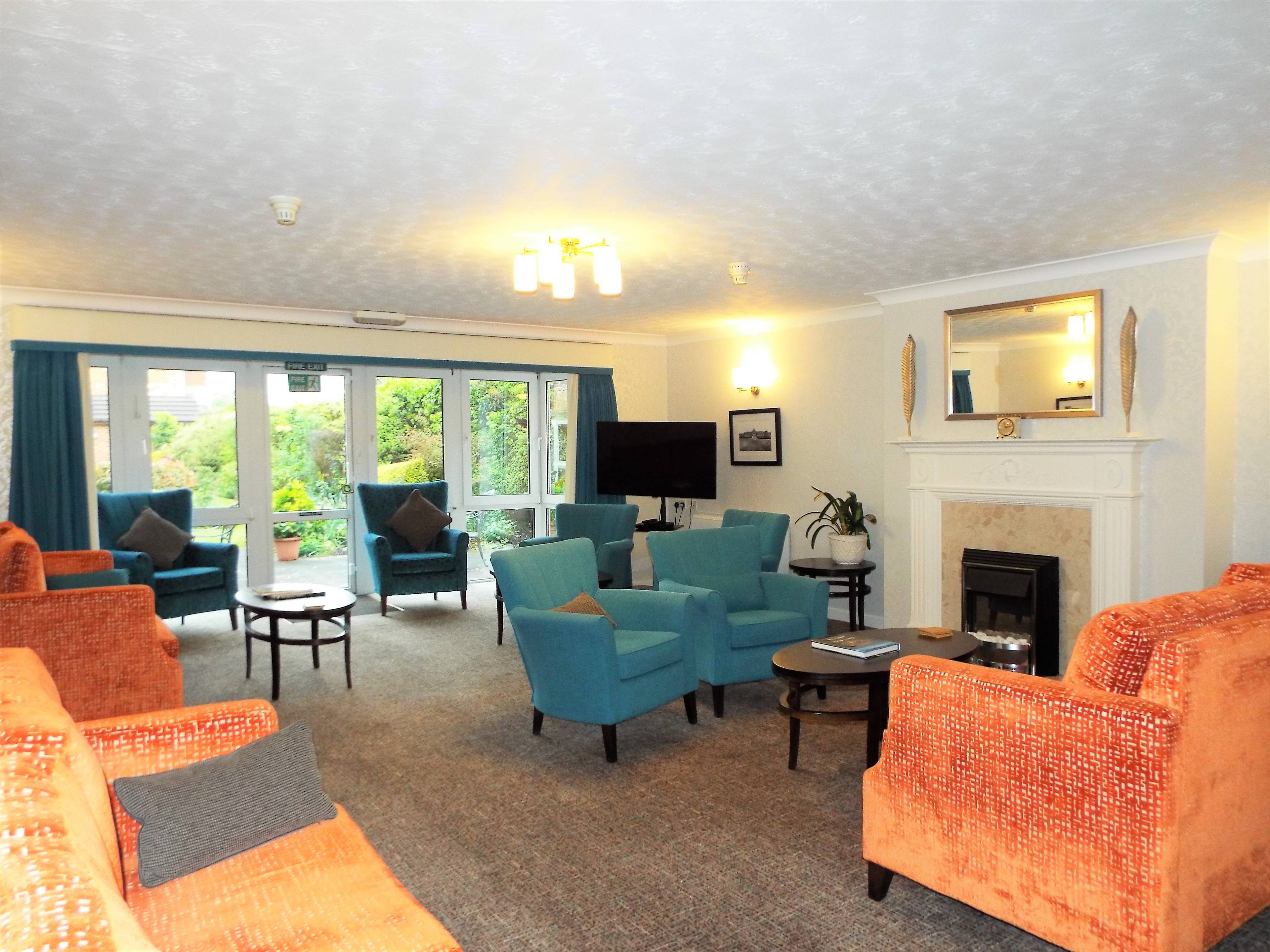 Communal Lounge