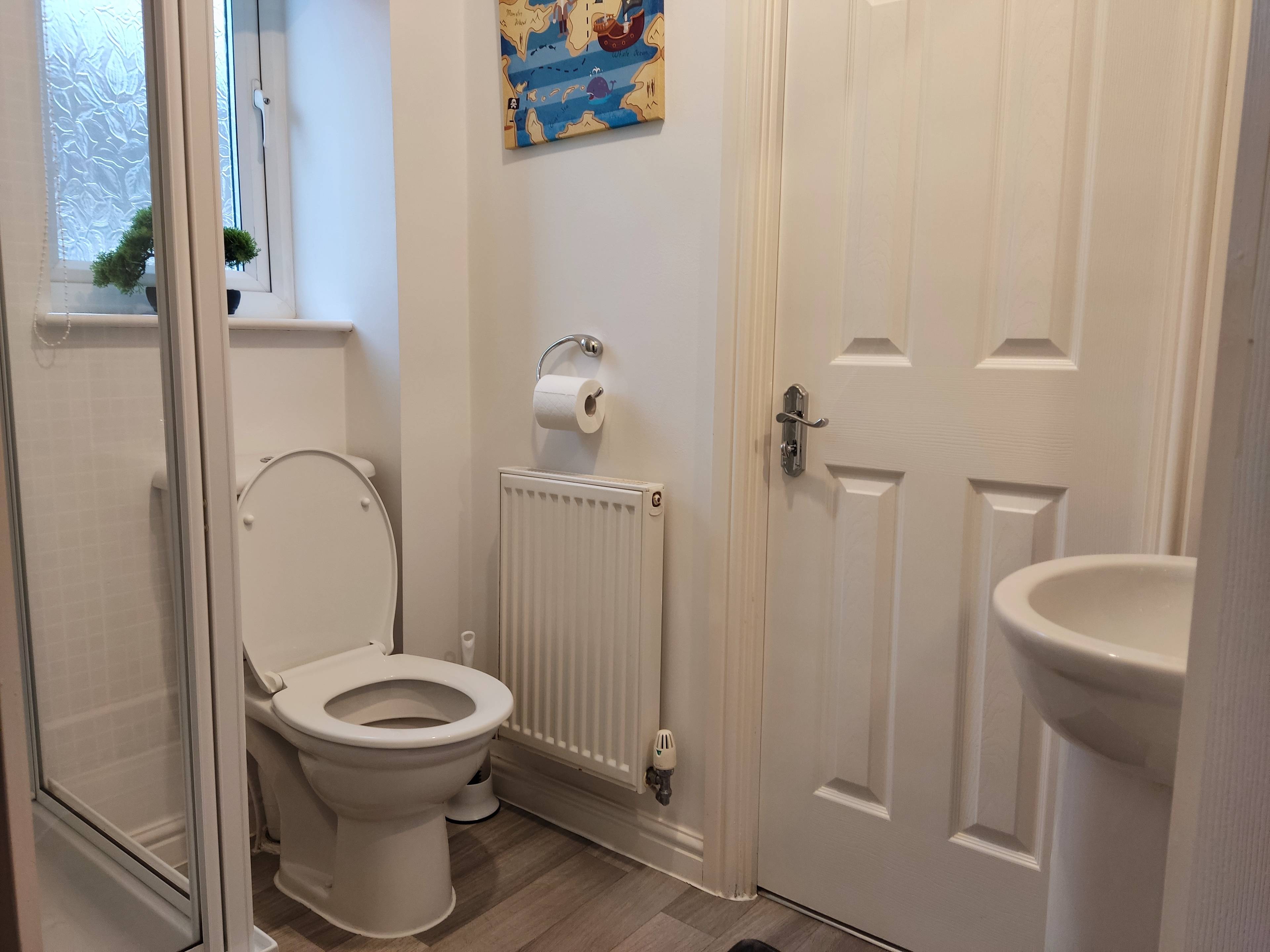 Jack & Jill En-suite