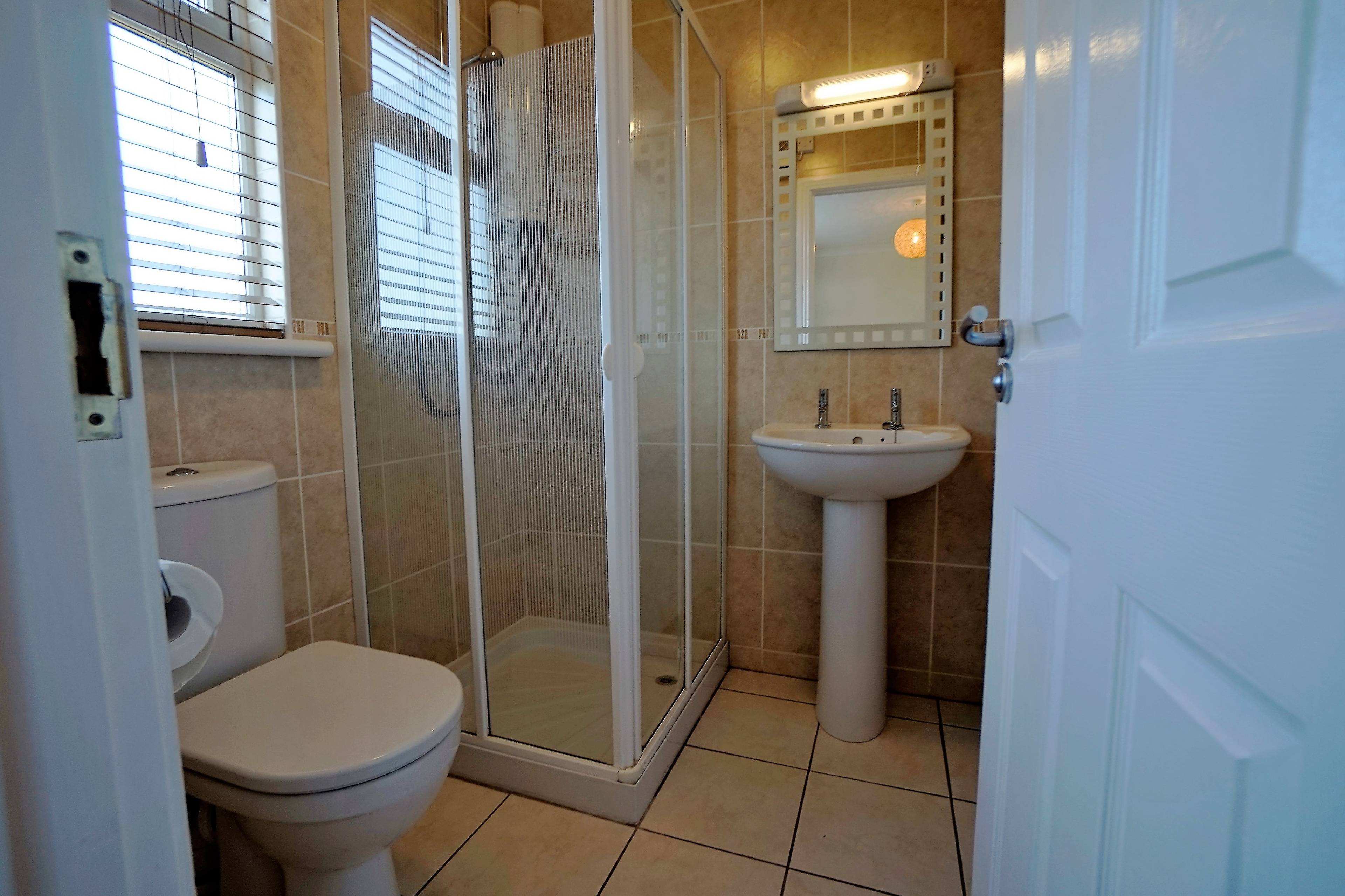 Master En-suite