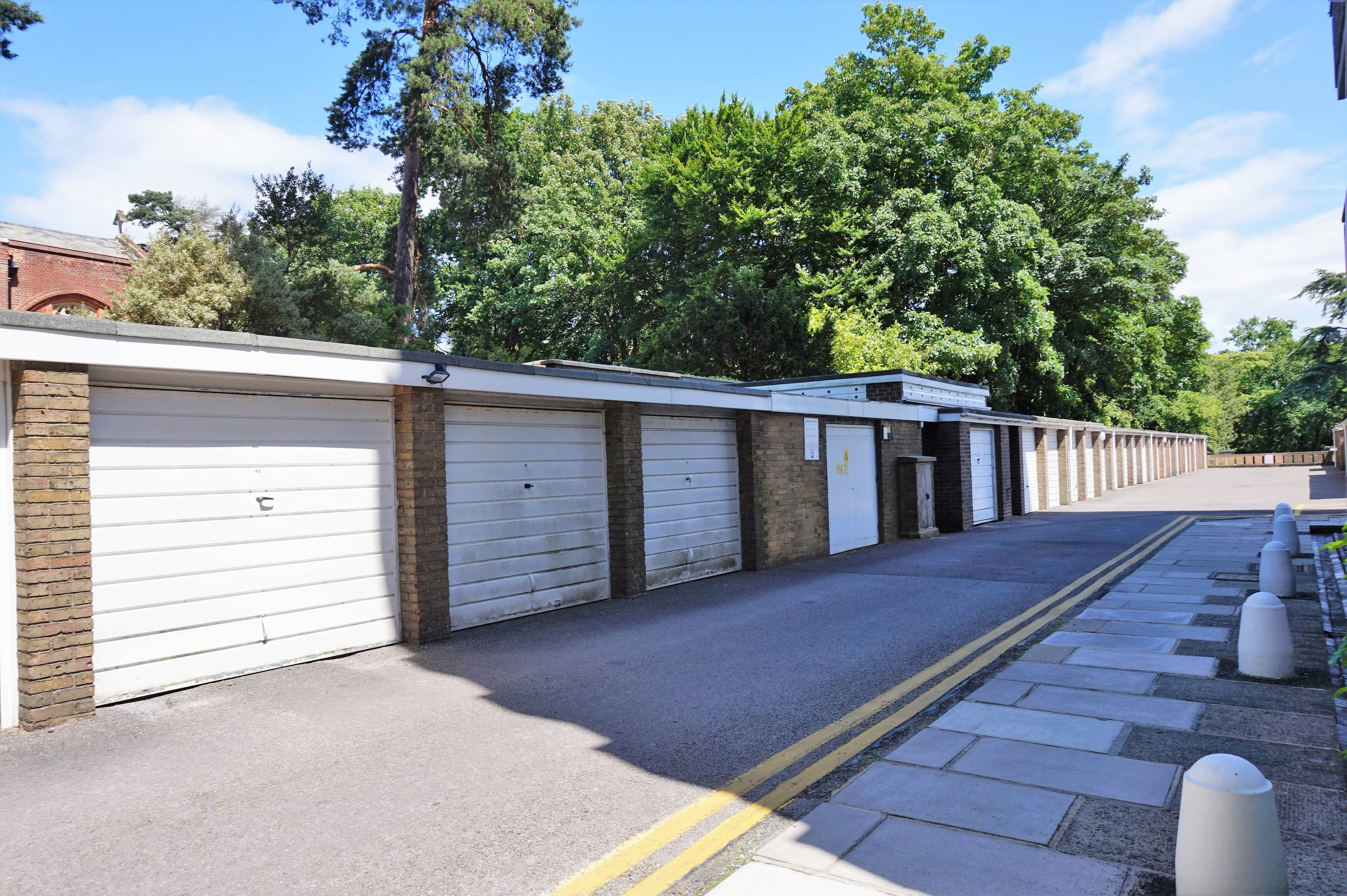 Garage En Bloc