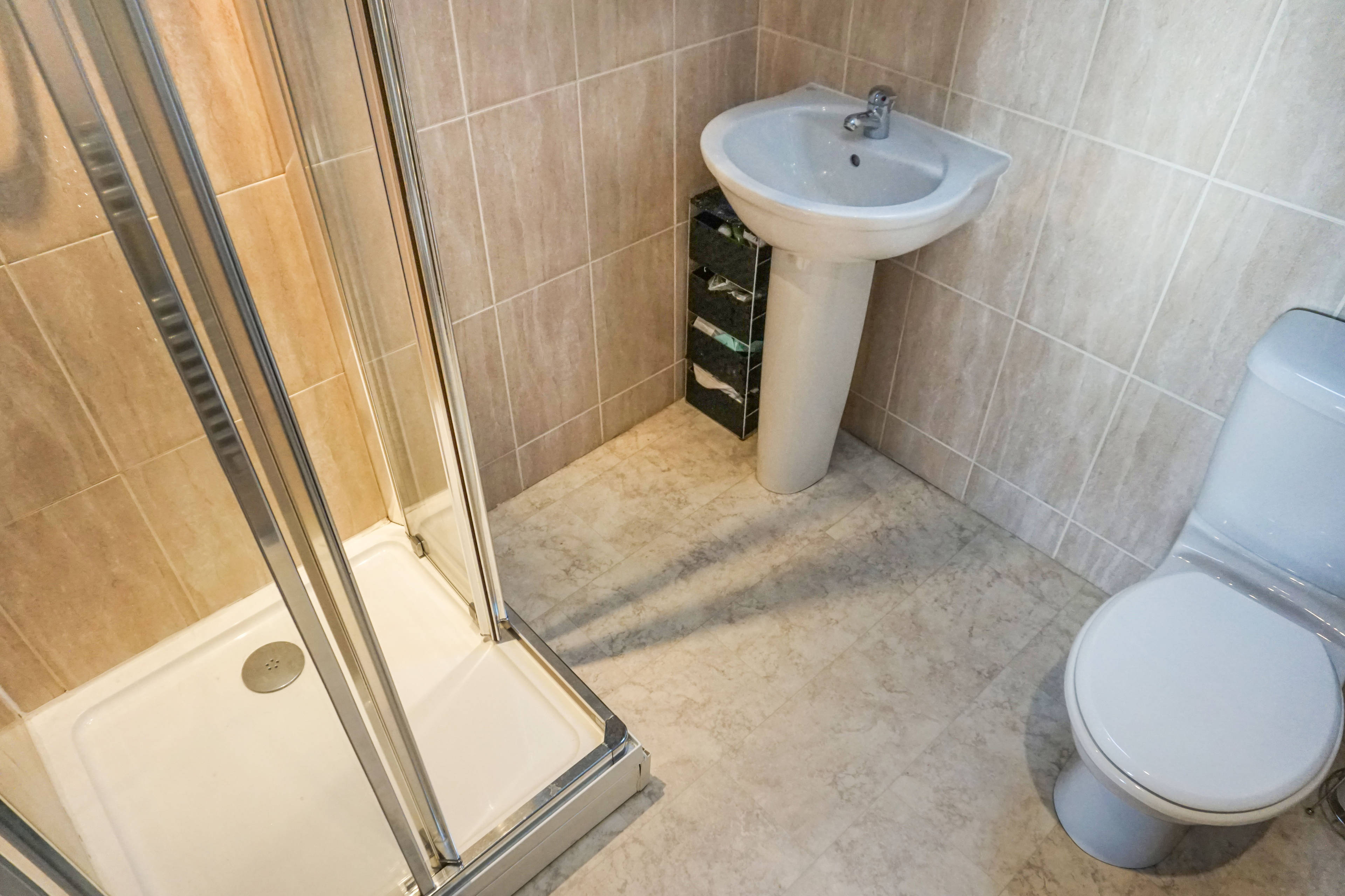 Master En-suite