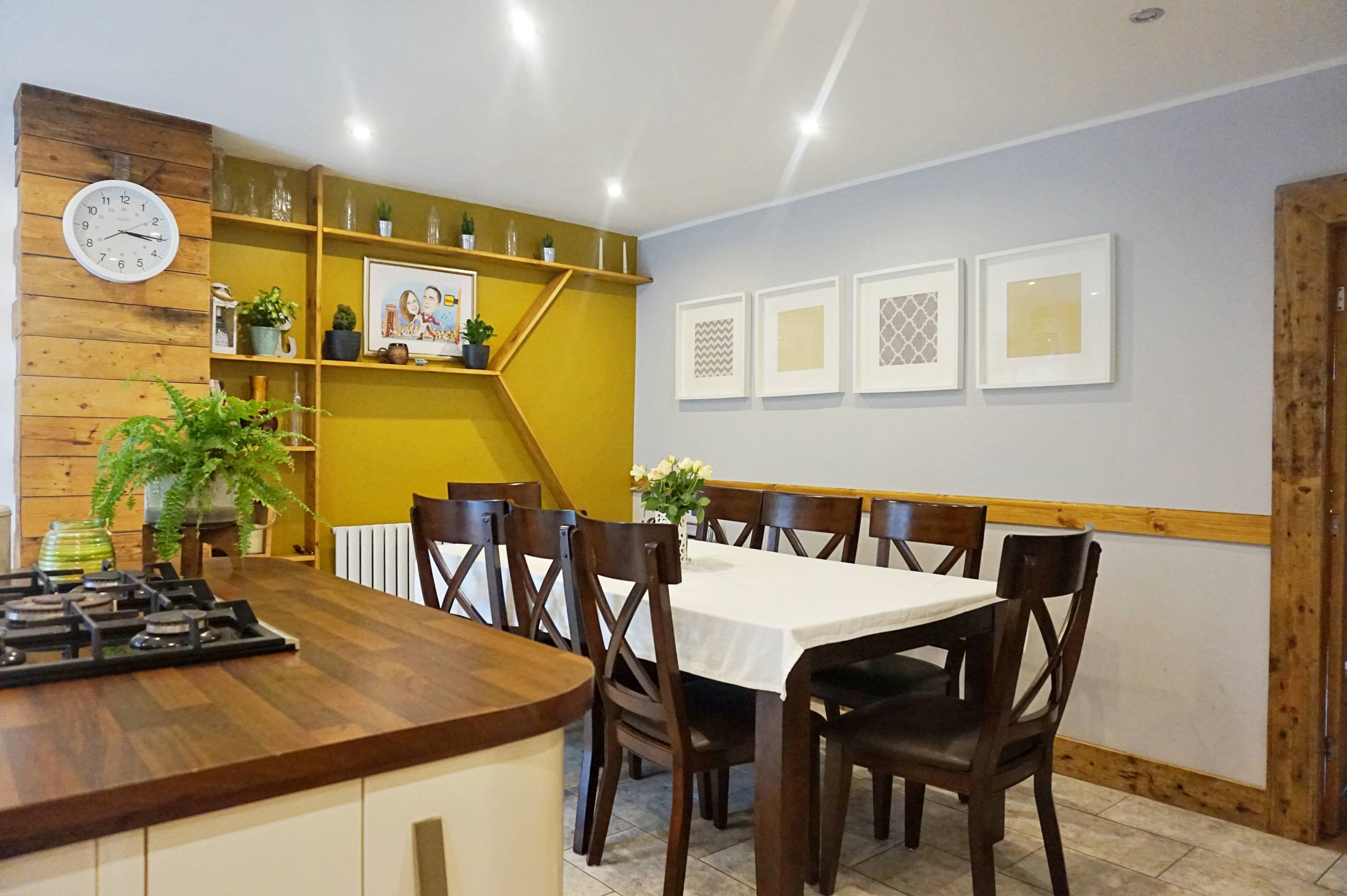 Kitchen/Dining Room