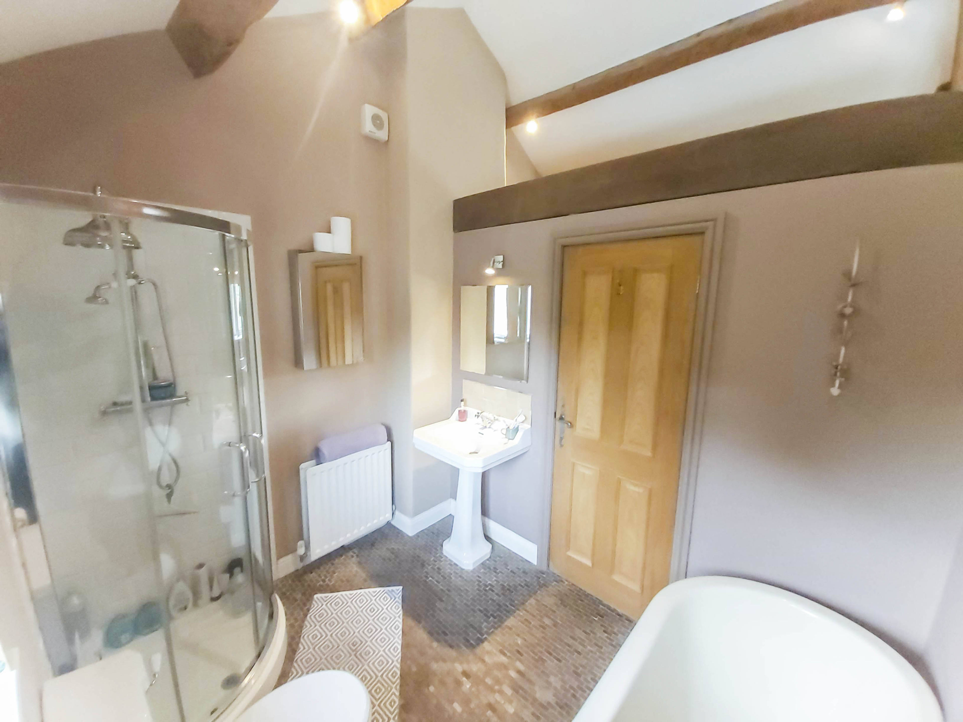 Master En-suite