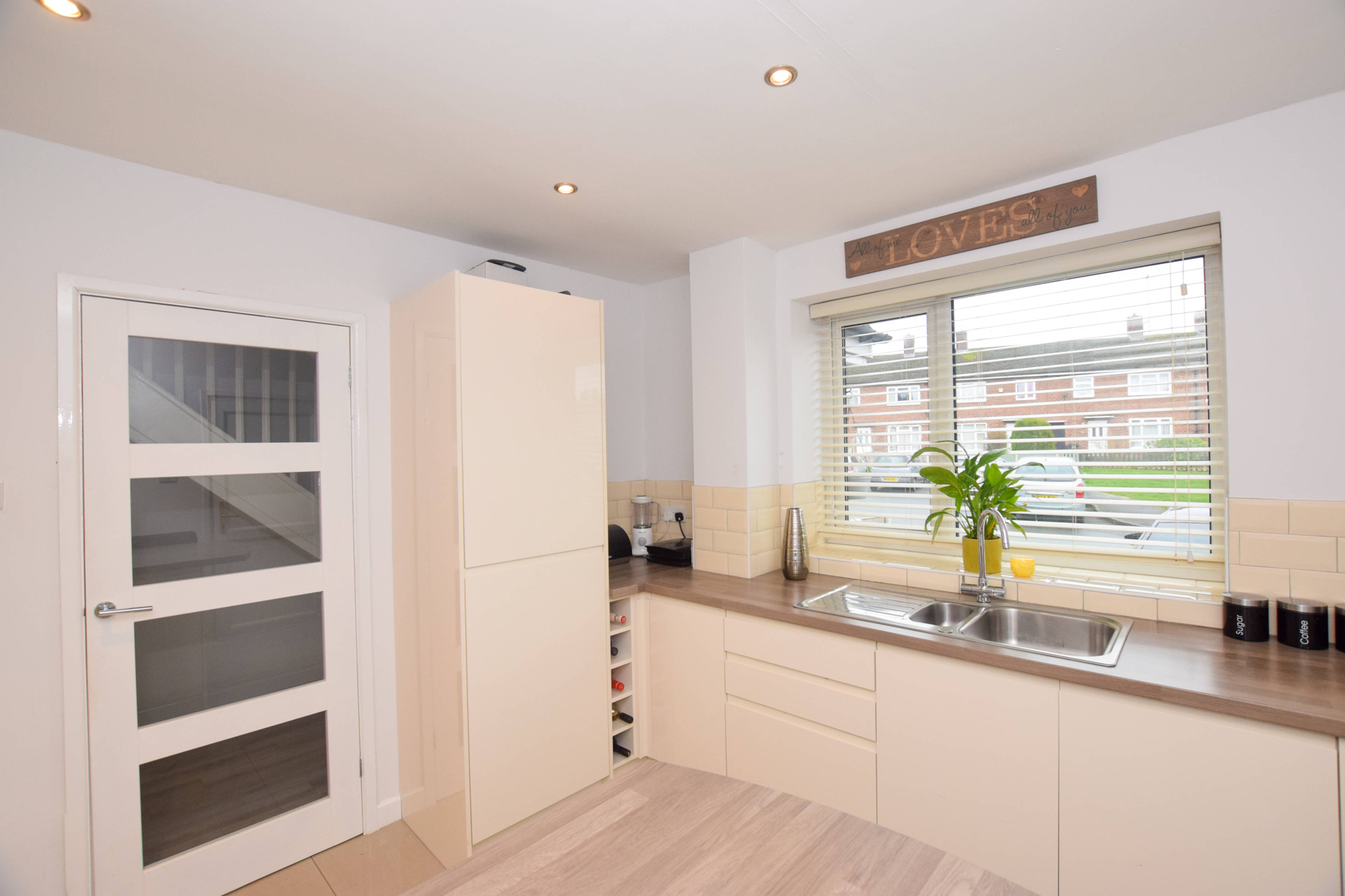 Kitchen/Breakfast