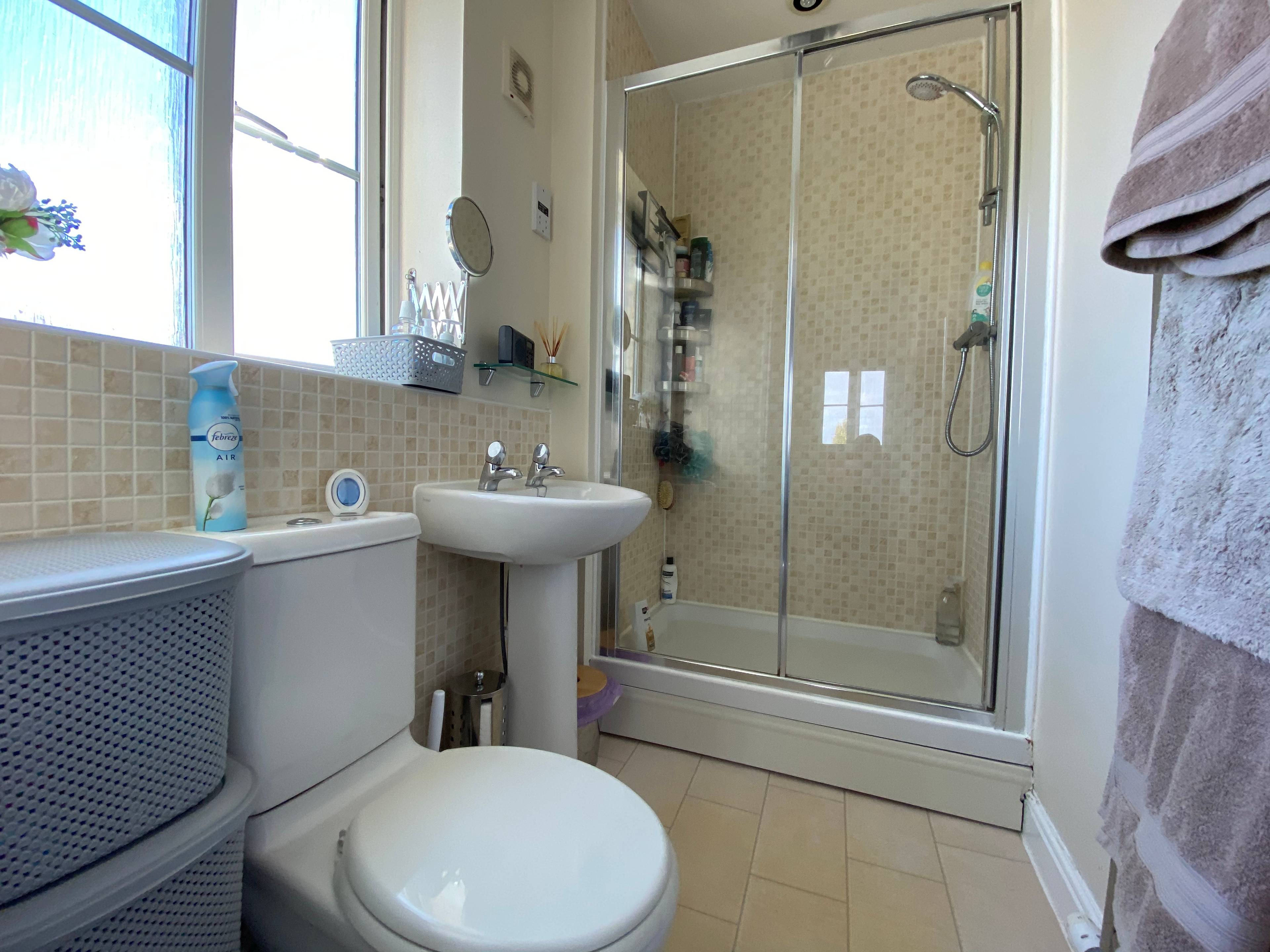Master En-suite