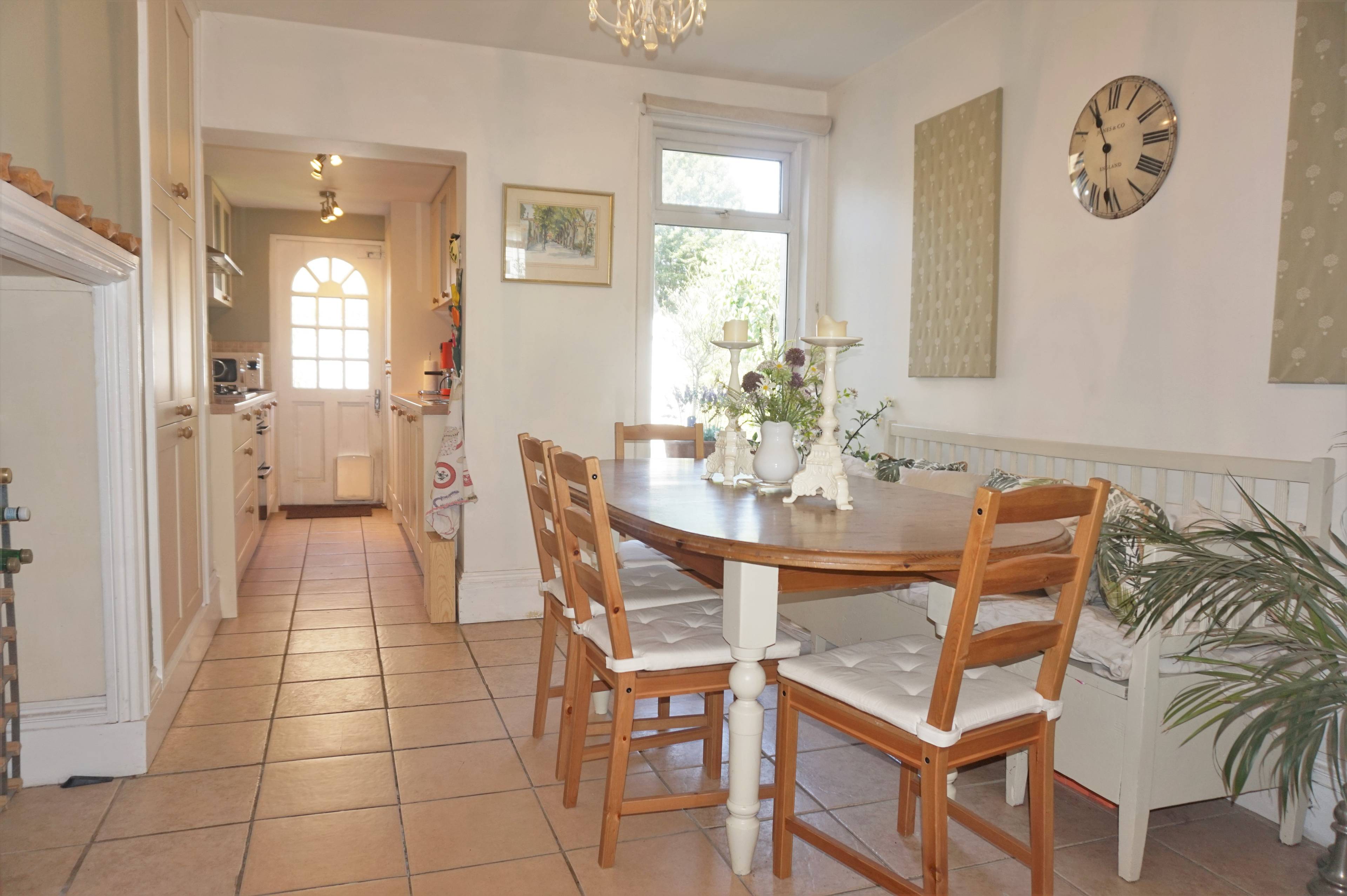 Kitchen/Dining Room