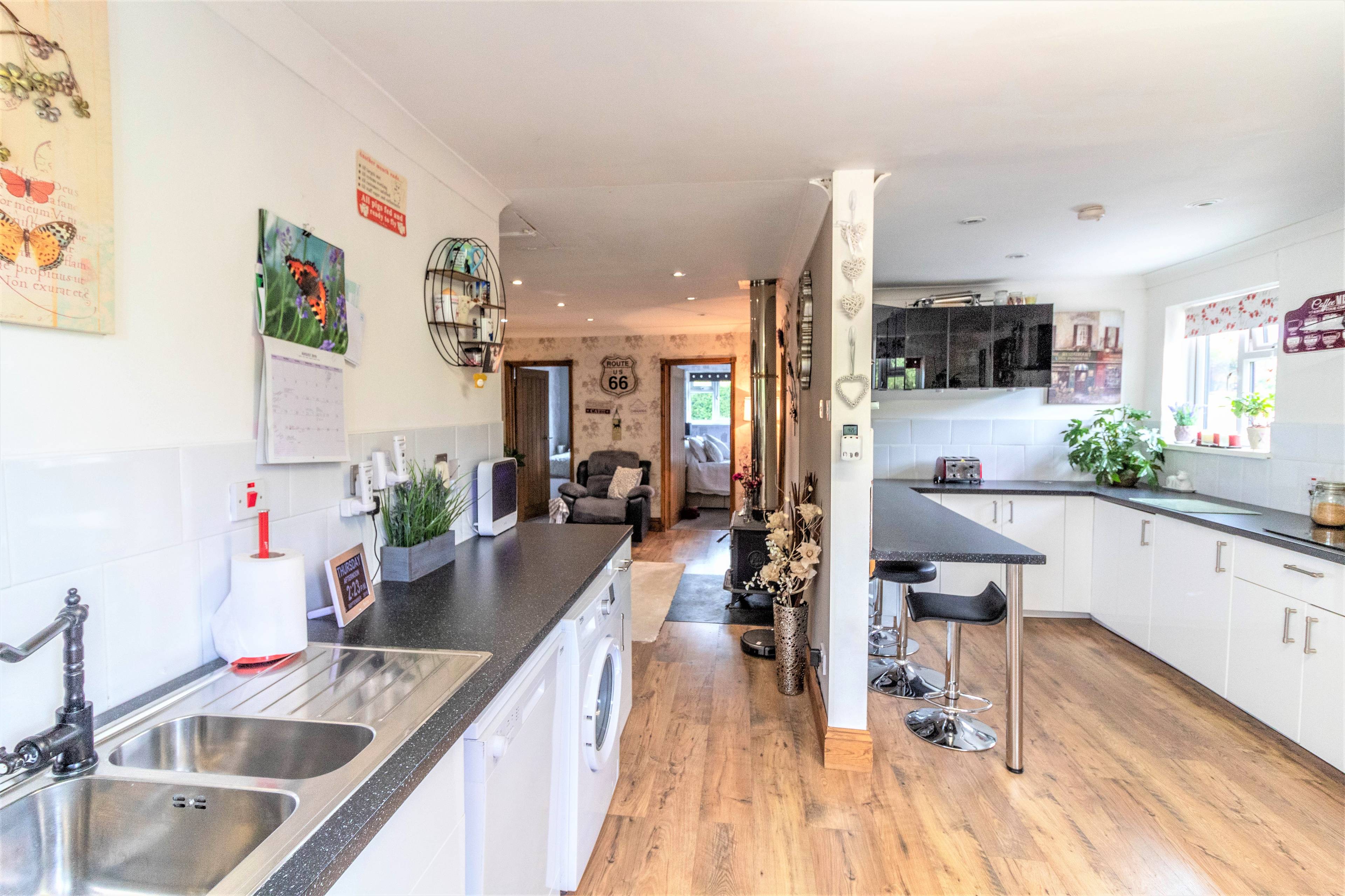 Kitchen/breakfast